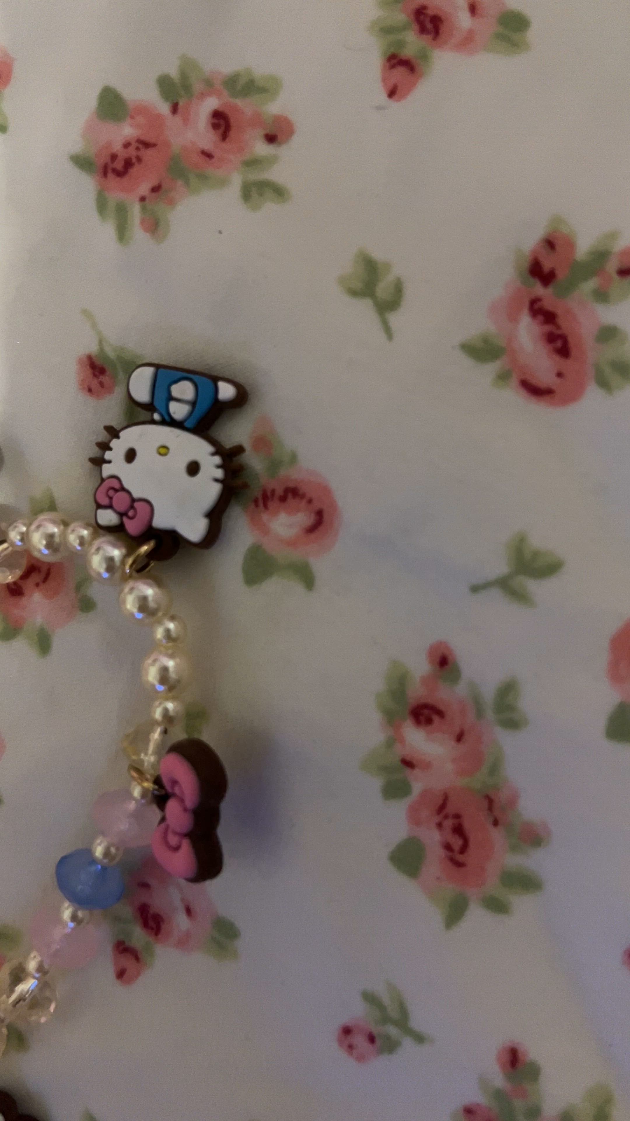 Hello Kitty & Friends Silicone Phone Bracelet - Hello Kitty® | Sonix