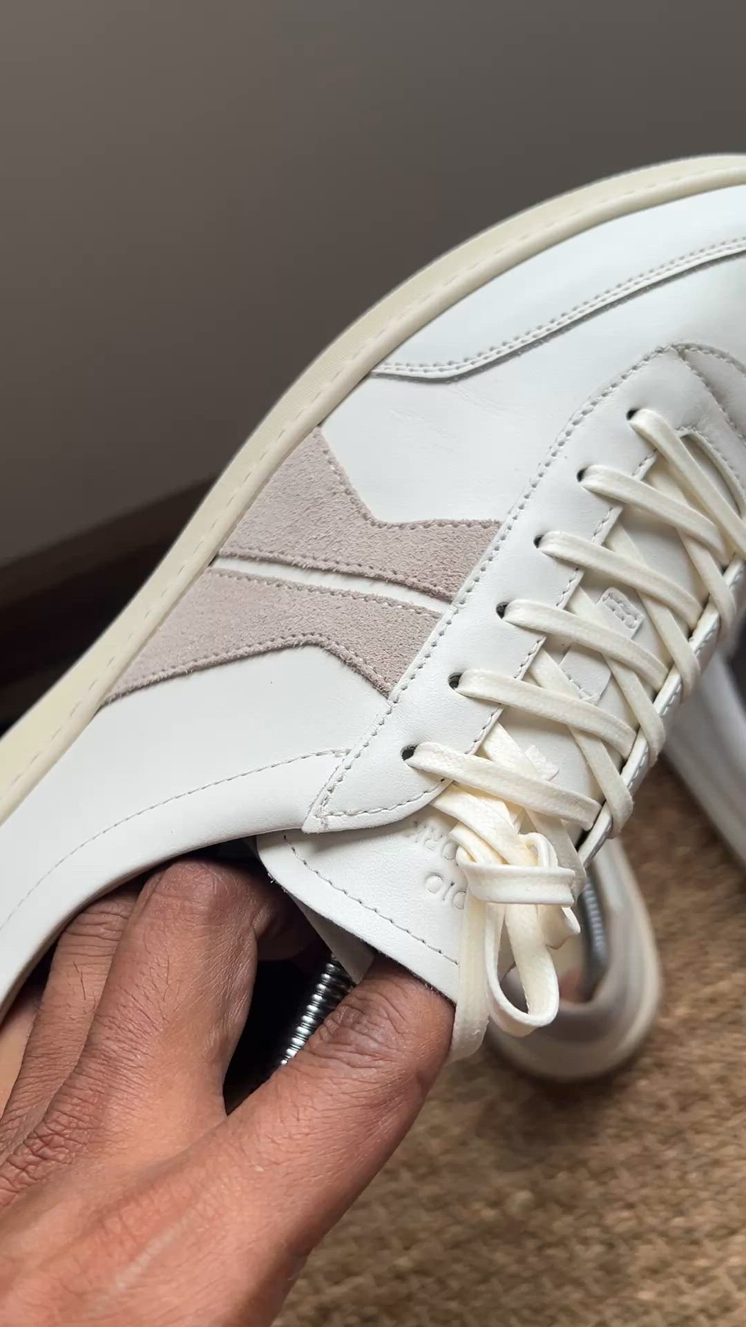 Products: Shoe Tree | KOIO