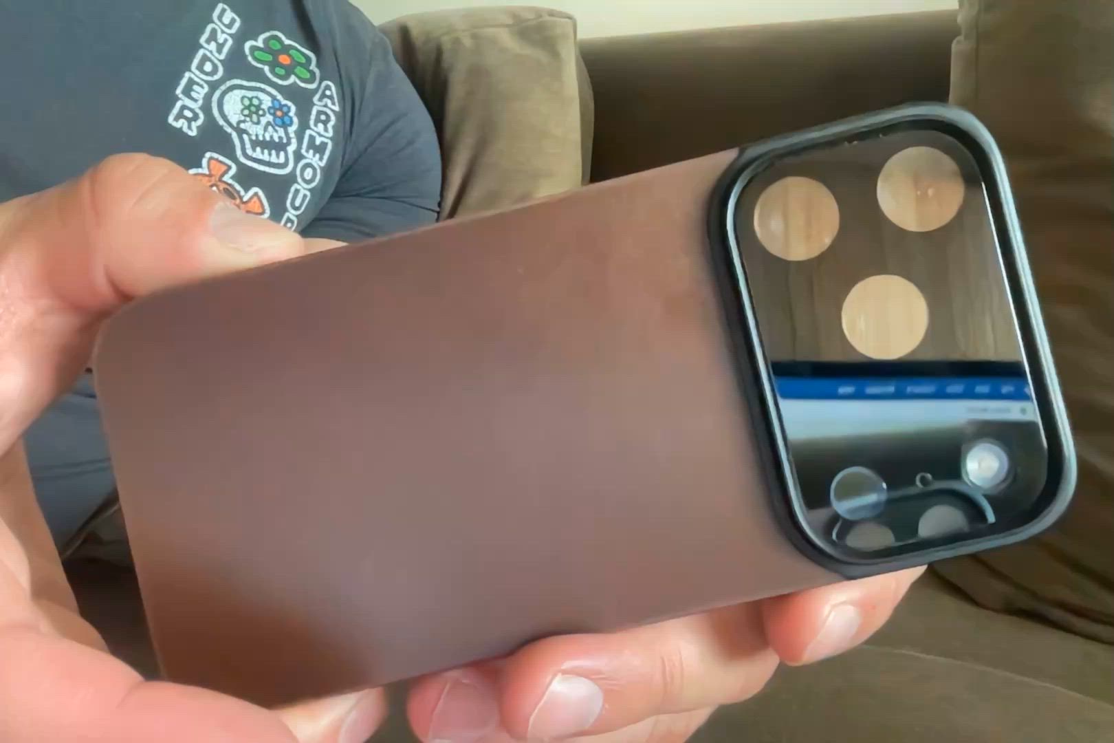 iPhoneアクセサリー NOMAD Magnetic Leather Back - iPhone Air Nomad Magnetic Leather Back with Horween Leather for iPhone