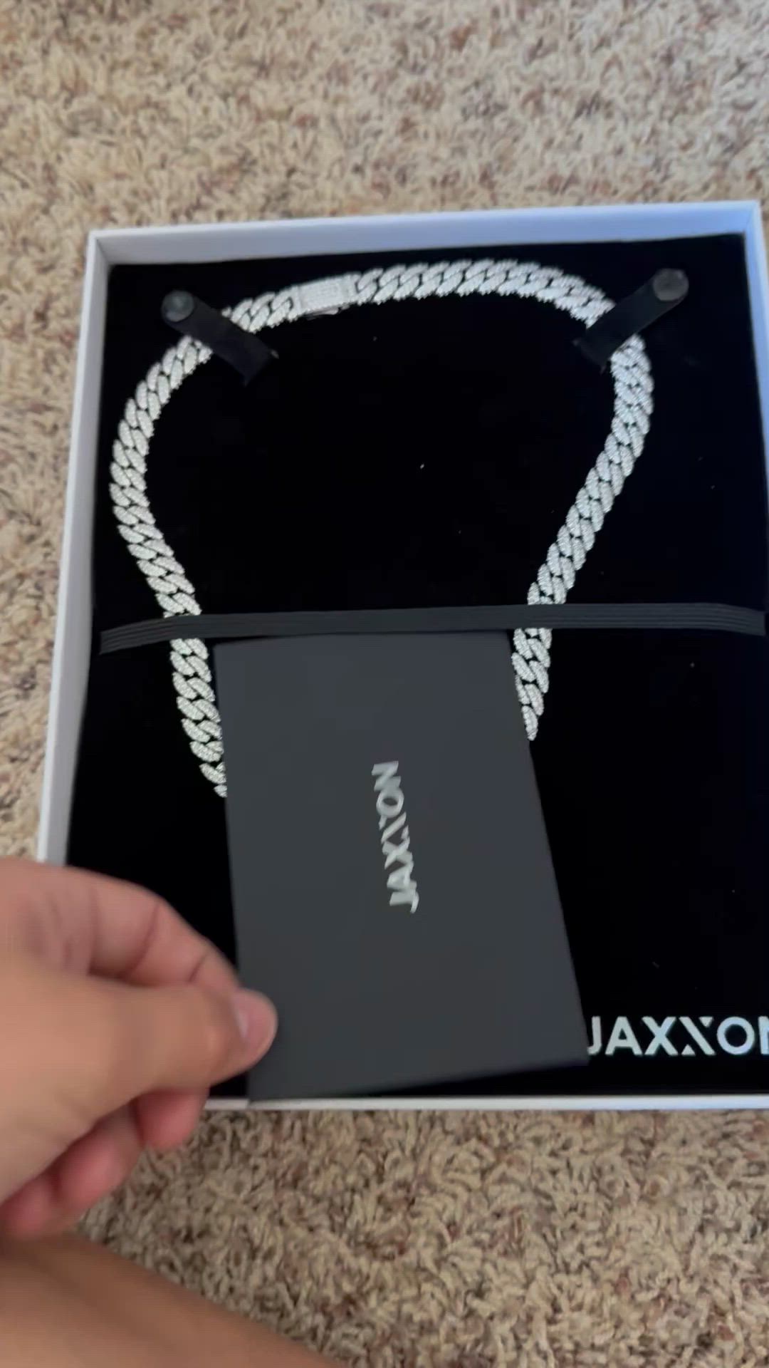 Iced Out Cuban Link Chain 10mm