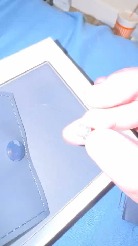 Women's Classic Stud Earrings - Silver