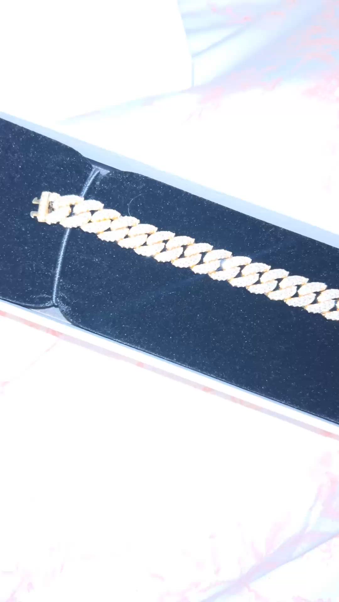 Iced Out Cuban Link Bracelet 10mm