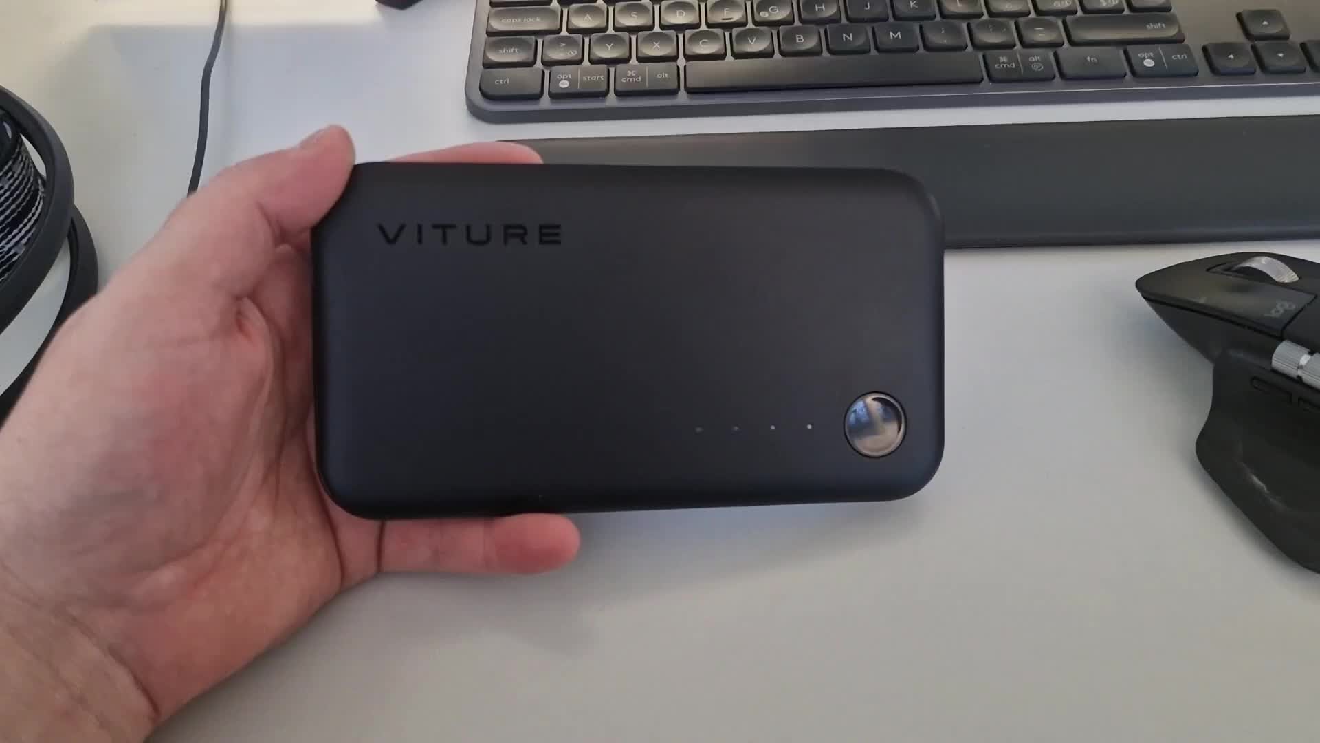 【値下げ中！】VITURE Pro モバイルドック ブラック 収納ポーチ付き 値下げ中！】VITURE Pro モバイルドック ブラック 収納ポーチ