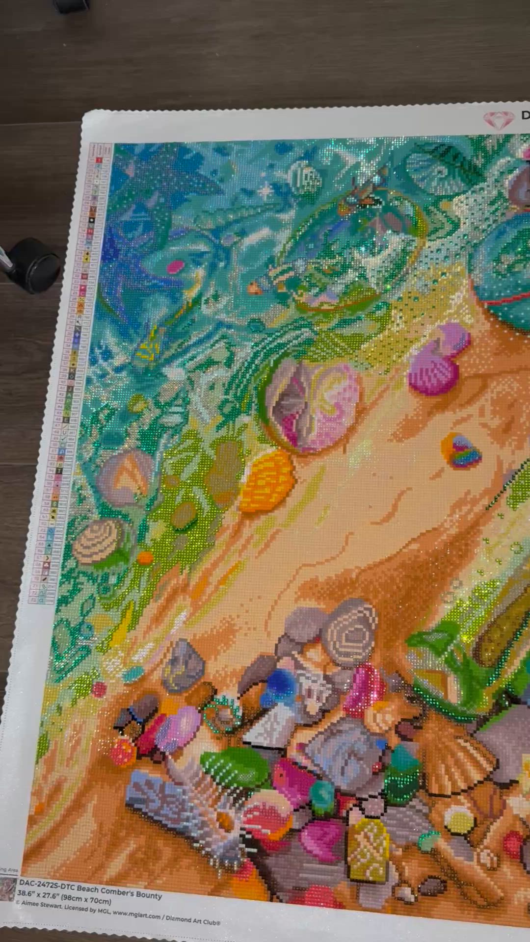 沙滩拾贝者的宝藏钻石画| Diamond Art Club