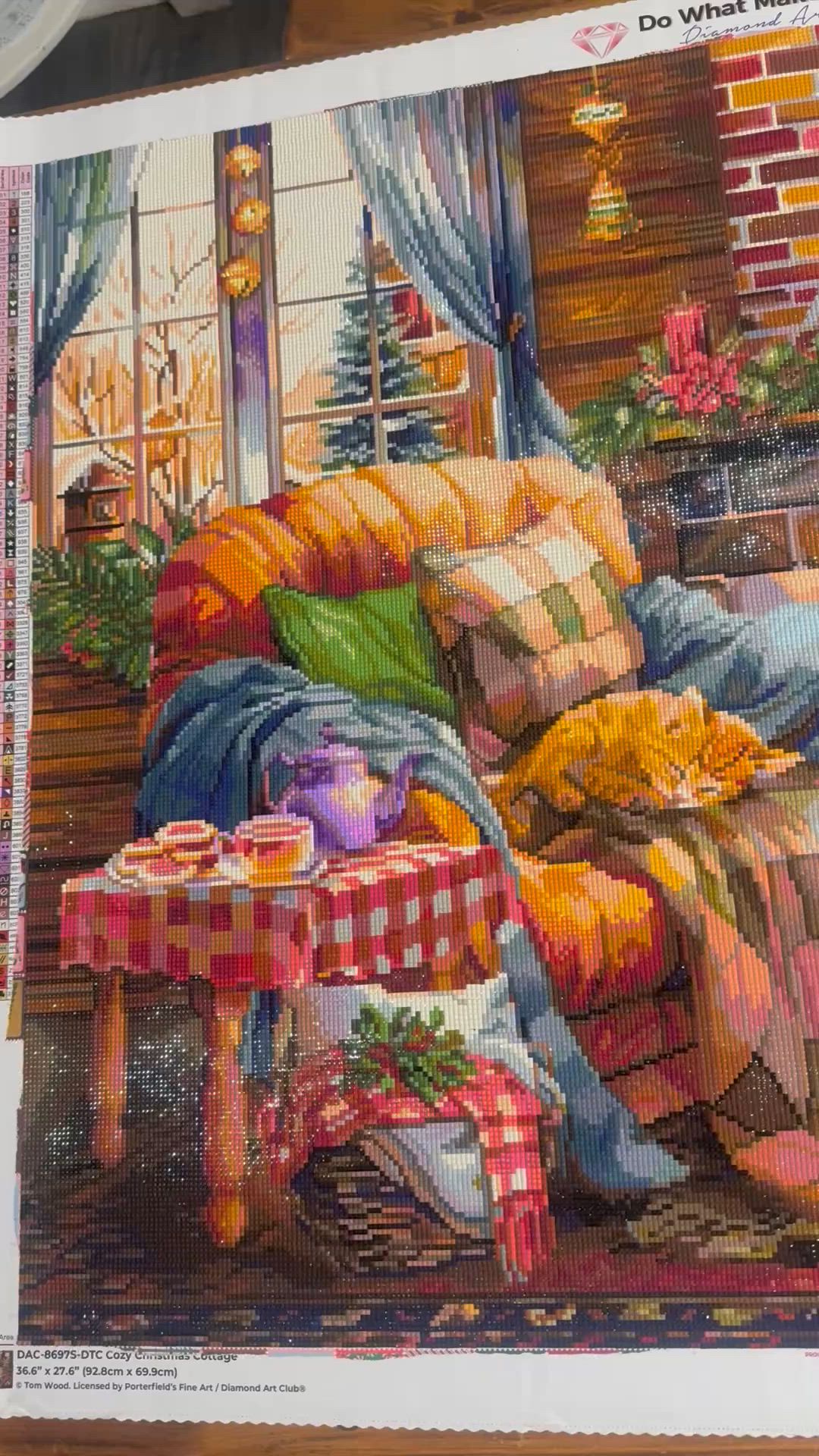 Cozy Christmas Cottage – Diamond Art Club