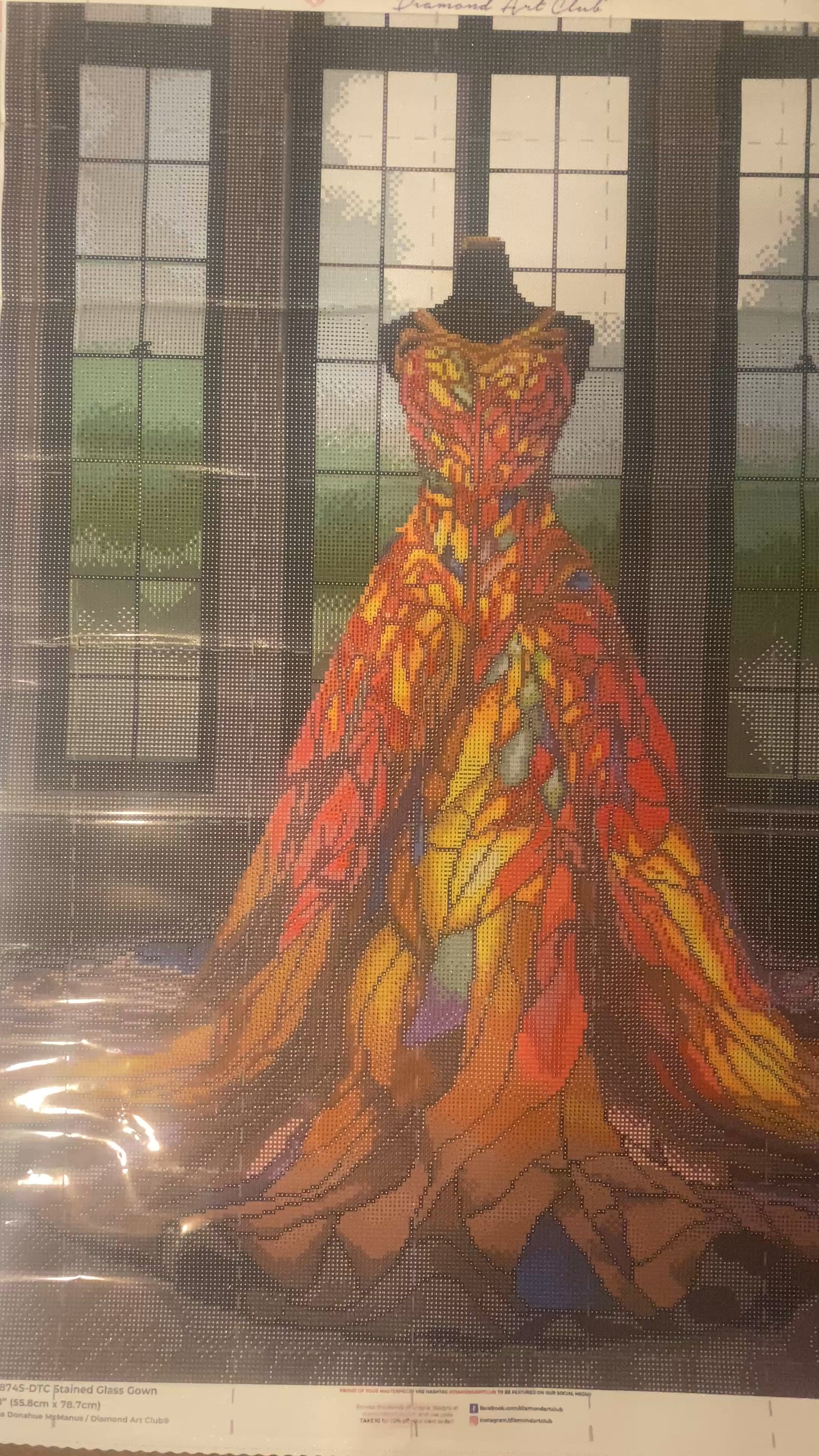 ダイヤモンドアートクラブ　Stained Glass Gown DACキット Stained Glass Gown – Diamond Art Club