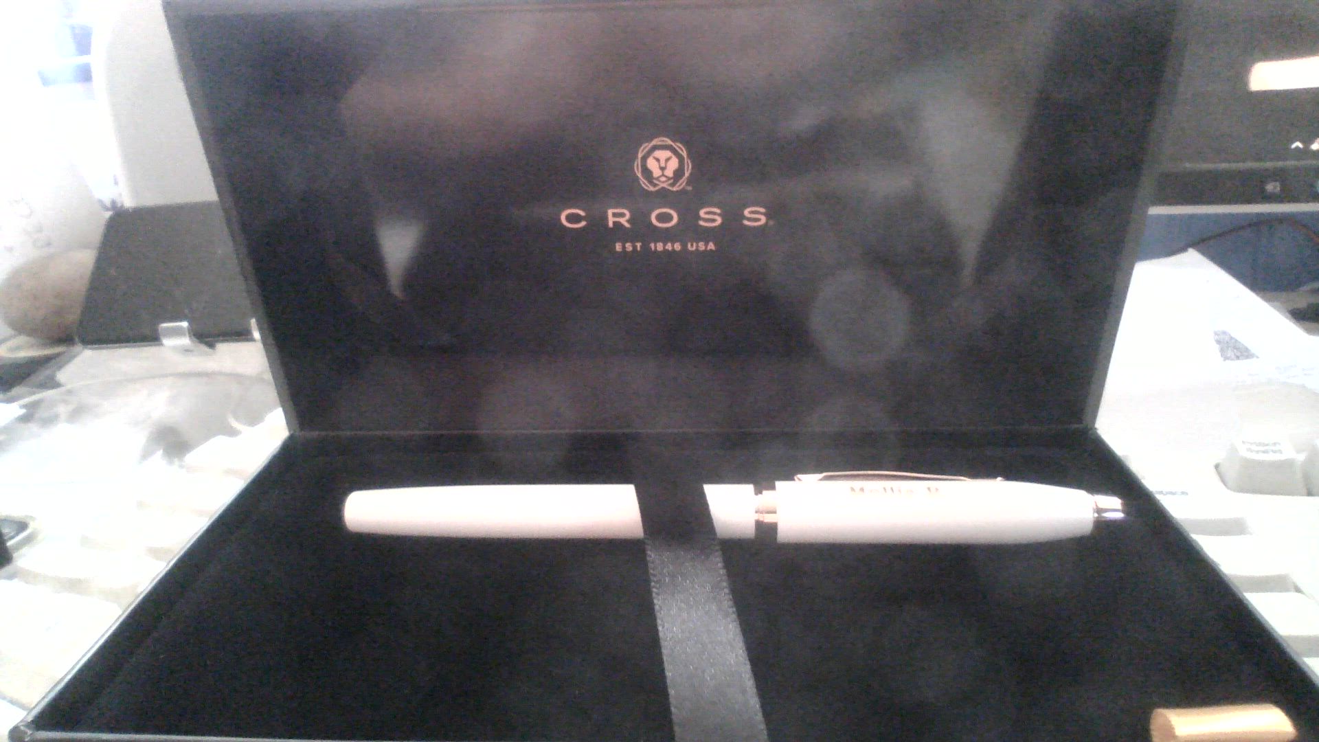Century II Rollerball Pen in Pearlescent White | Shop Now – A.T. Cross