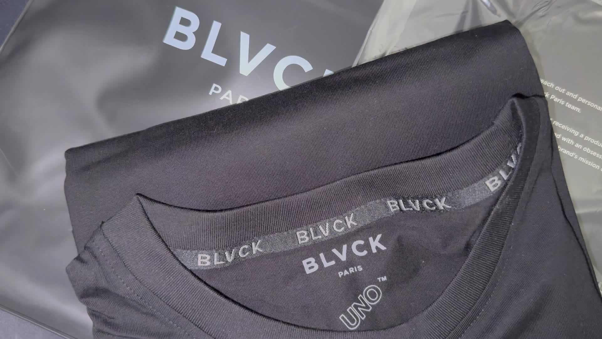 BLVCK PARIS パターンTシャツ 関税送料込み BLVCK PARIS（ブラックパリ）の「BLVCK SKULL TEE（Tシャツ