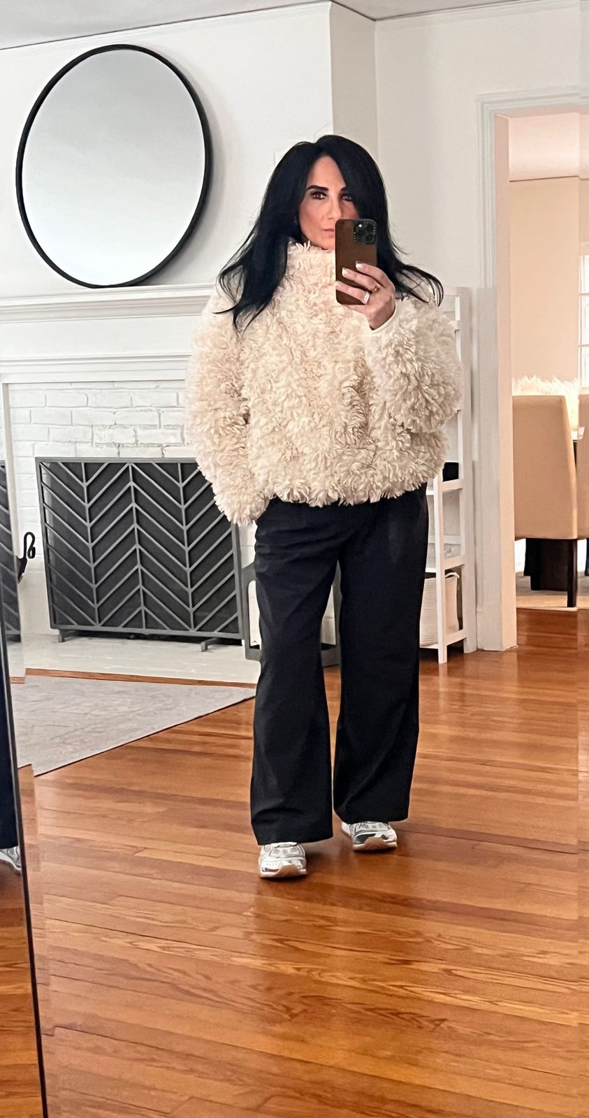 【U LAN】Milky Two Way Soft Fur Jacket Milky Two Way Soft Fur Jacket - ULAN | 60% - Asian Fashion
