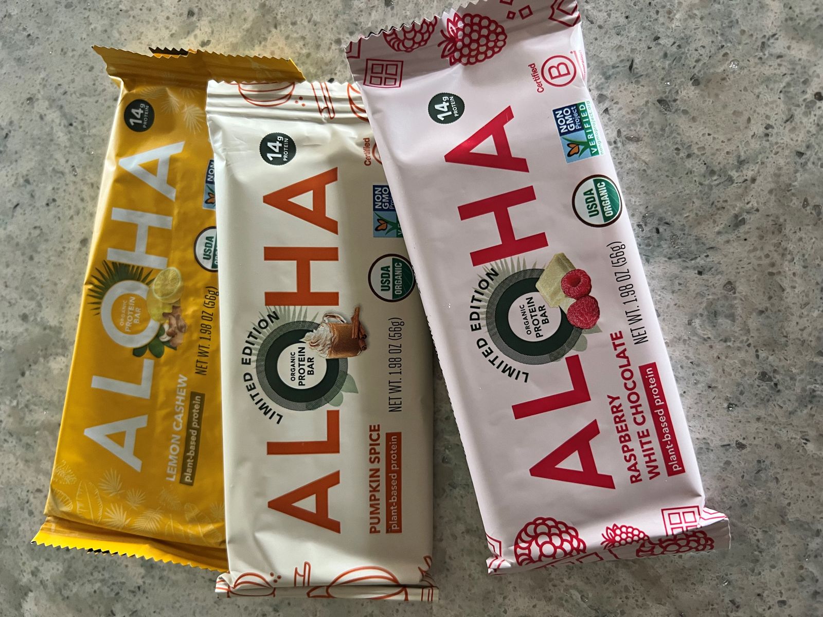 Raspberry White Chocolate Protein Bar – Aloha