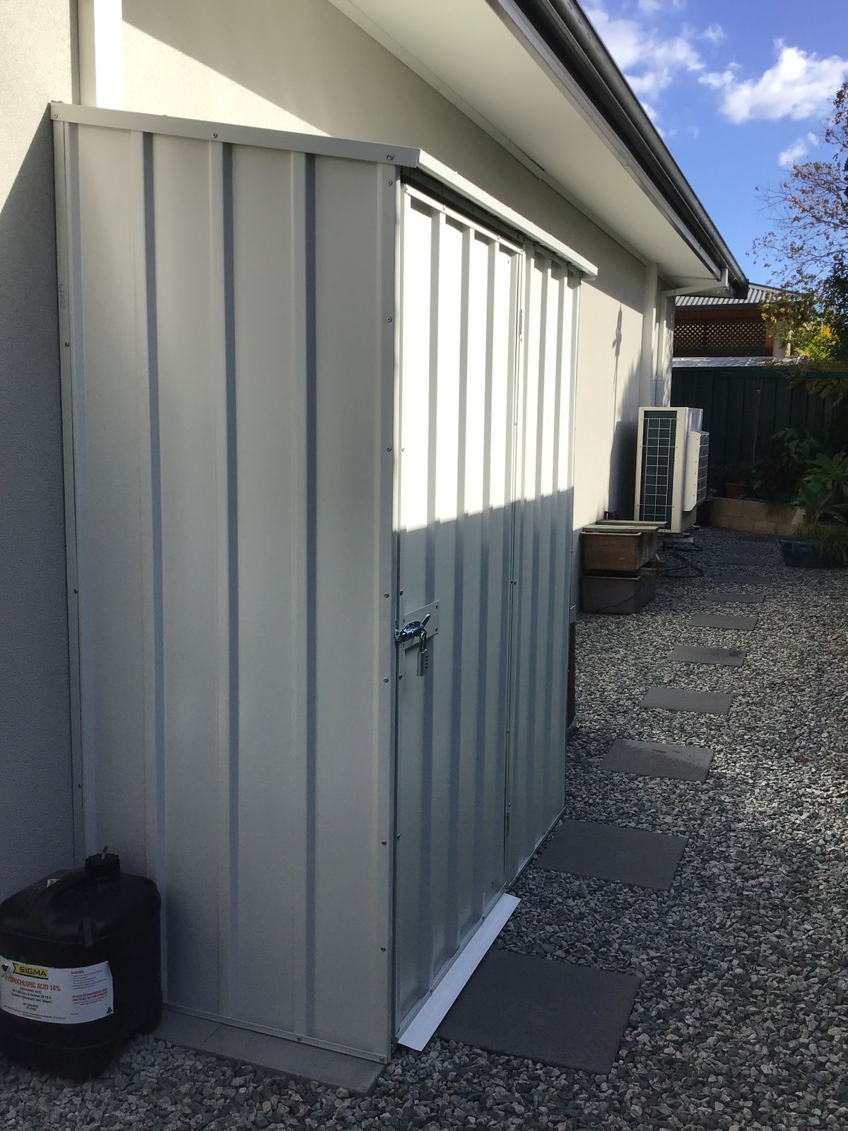 EasyShed Off The Wall Garden Shed 1.5m (w) x 0.78m (d) x 1.95m (h) Zinc