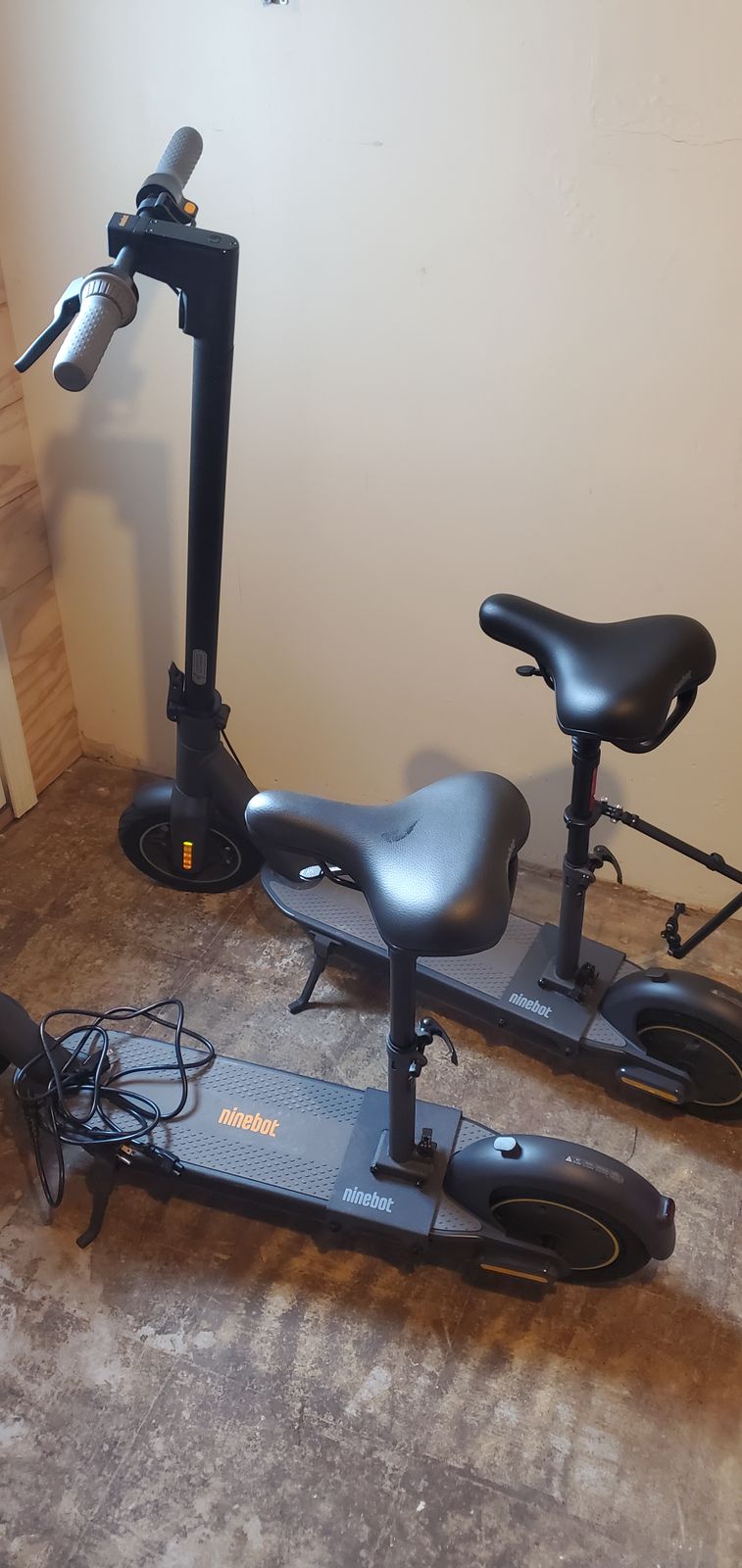 Segway | Ninebot Max Electric Scooter – REVRides