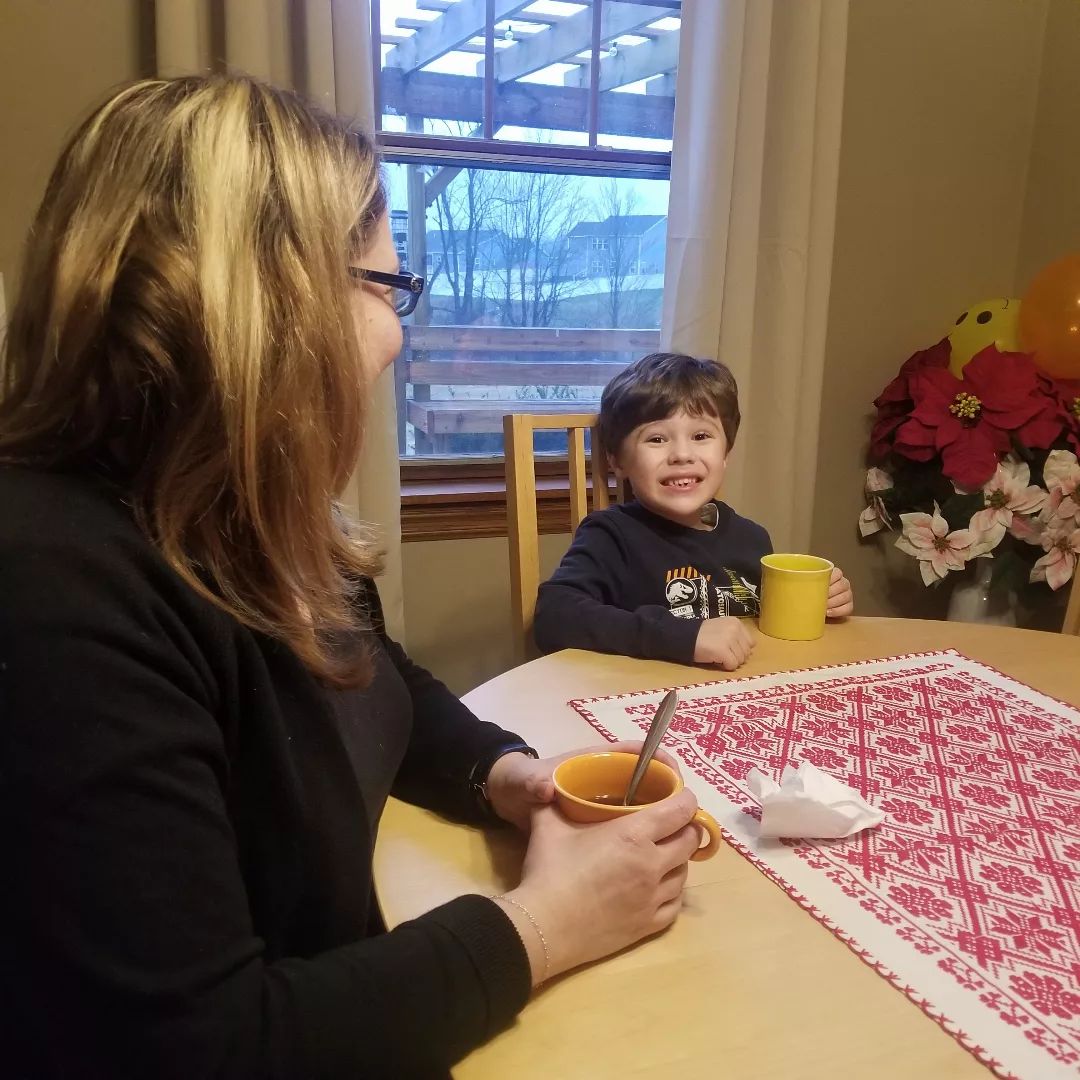 Mantis | A Colorfully Cutthroat Card Game | Exploding Kittens