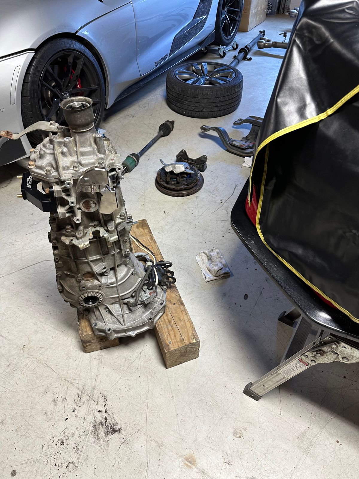 thumbnail image 2 of Torque Solution Solid Billet Transmission Mount For 02-17 Subaru Impreza WRX STI (TS-SU-300SB) 2 of 6