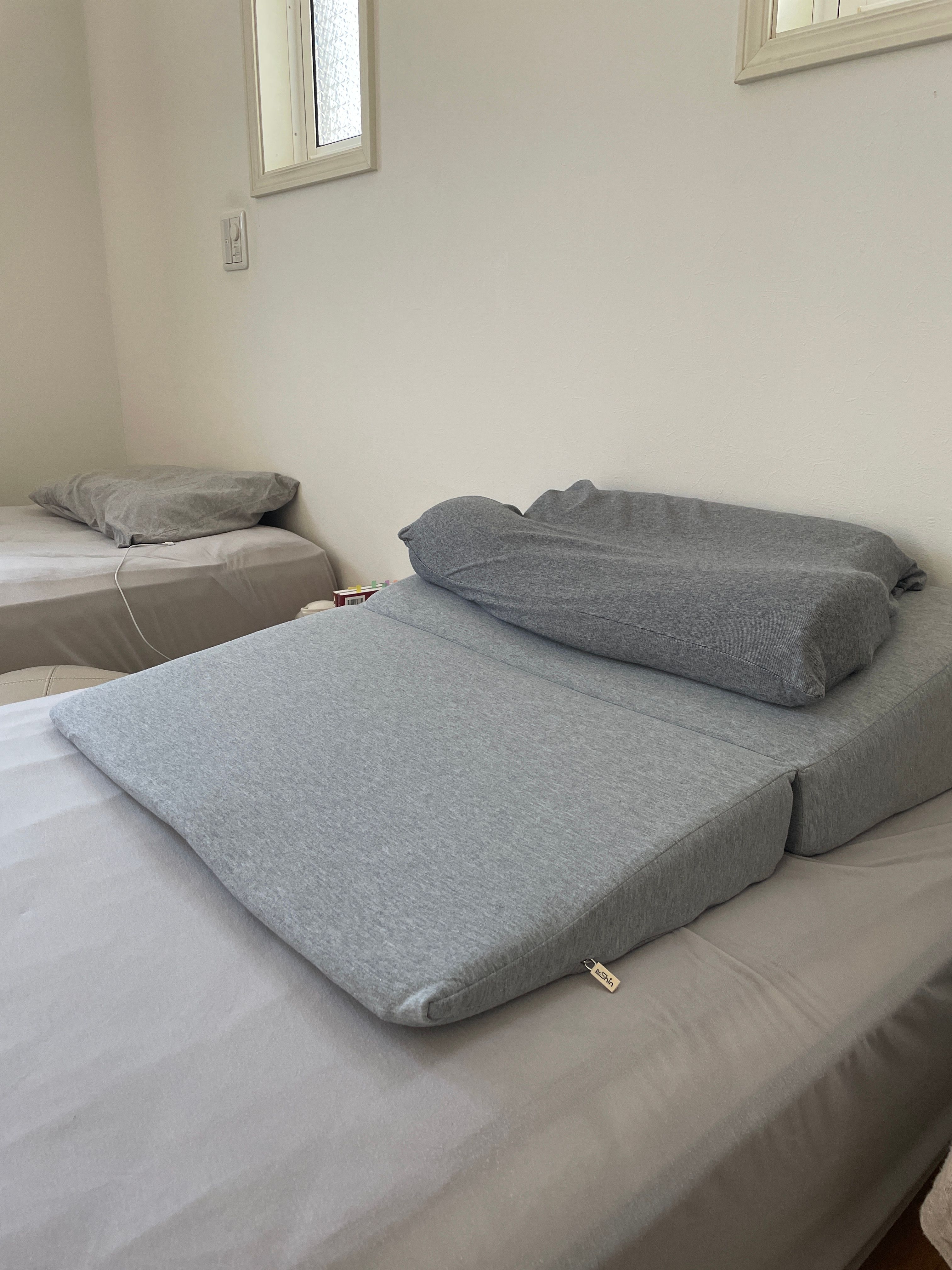 ウエッジピロー交換用カバー（ライトグレー）綿100%【送料無料