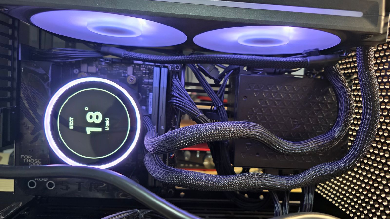 NZXT | Kraken Elite 360 RGB | 360mm AIO w/ IPS LCD & RGB