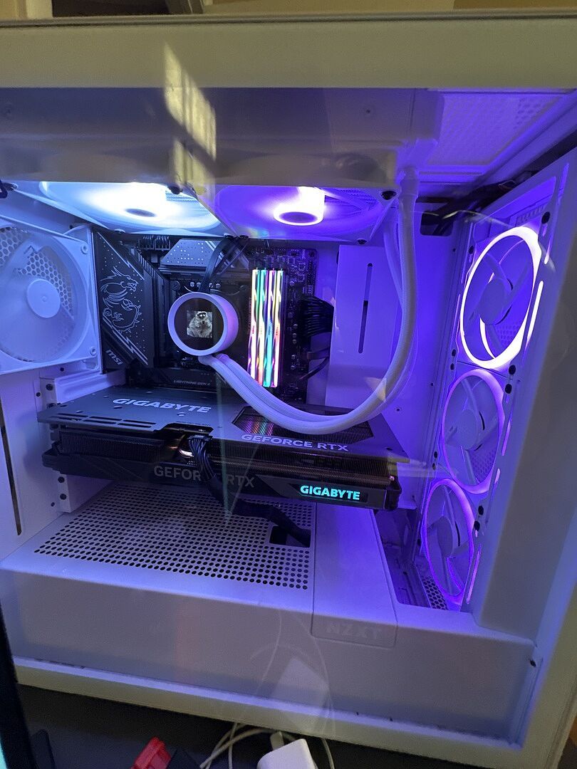 NZXT | F120 RGB Duo Fans | Gaming PCs
