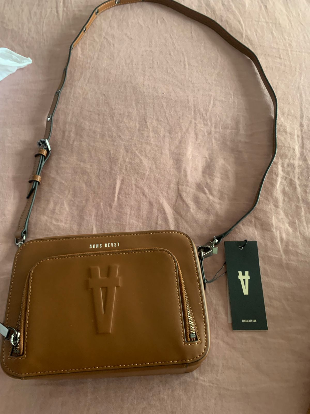 Sojourn Vegan Camera Bag Black + Silver Sans Beast