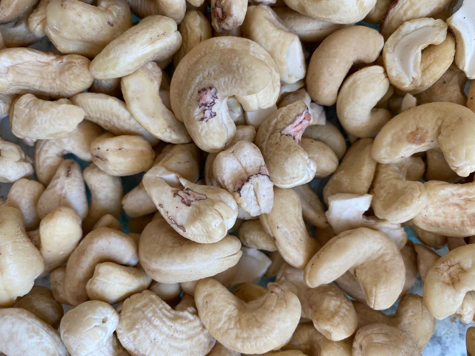 Buy Whole Raw Cashews Online Raw Cashews for Sale We Got Nuts
