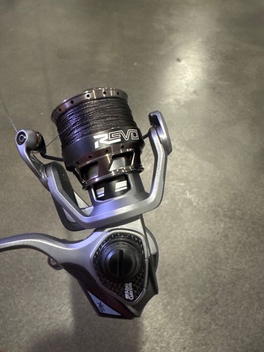 Abu Garcia Revo SX スピニングリール - 30スピン : World