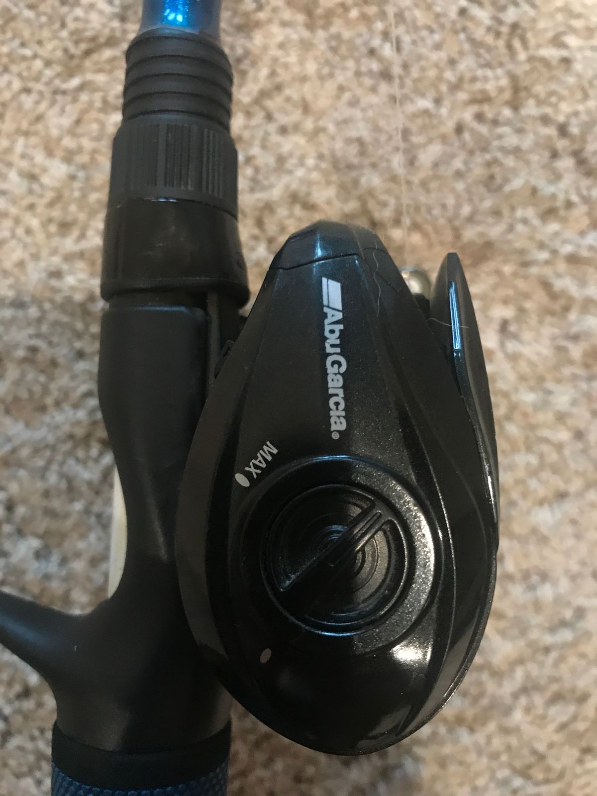 Amazon.com : Abu Garcia Vengeance Low Profile Baitcast Reel