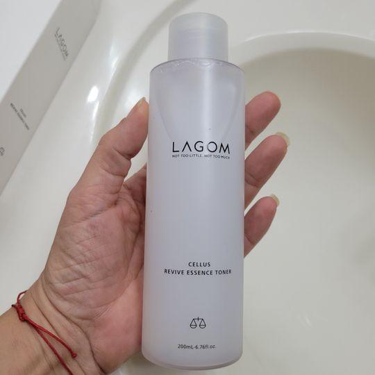 LAGOM Cellus Revive Essence Toner 6.76 Fl Oz – LAGOM USA