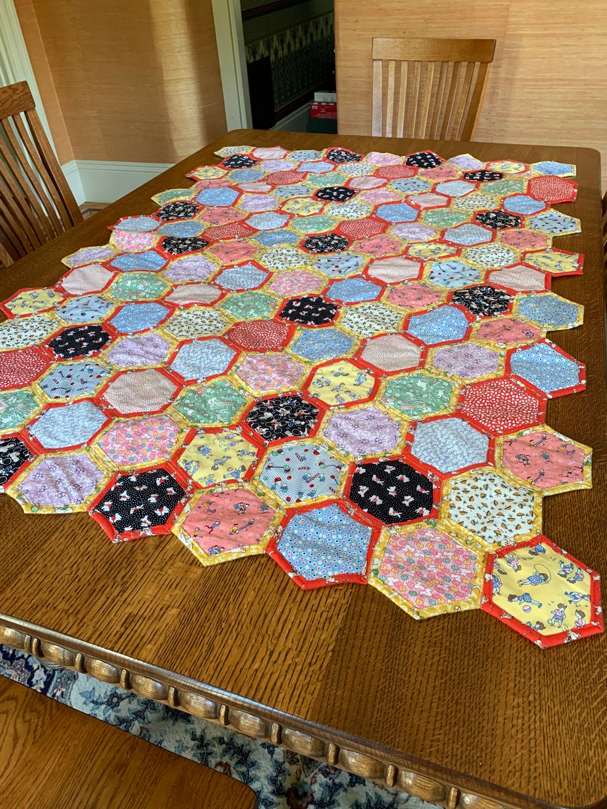 Missouri Star Quilt As You Go 2 1/2" Hexagon Precut Batting Shapes