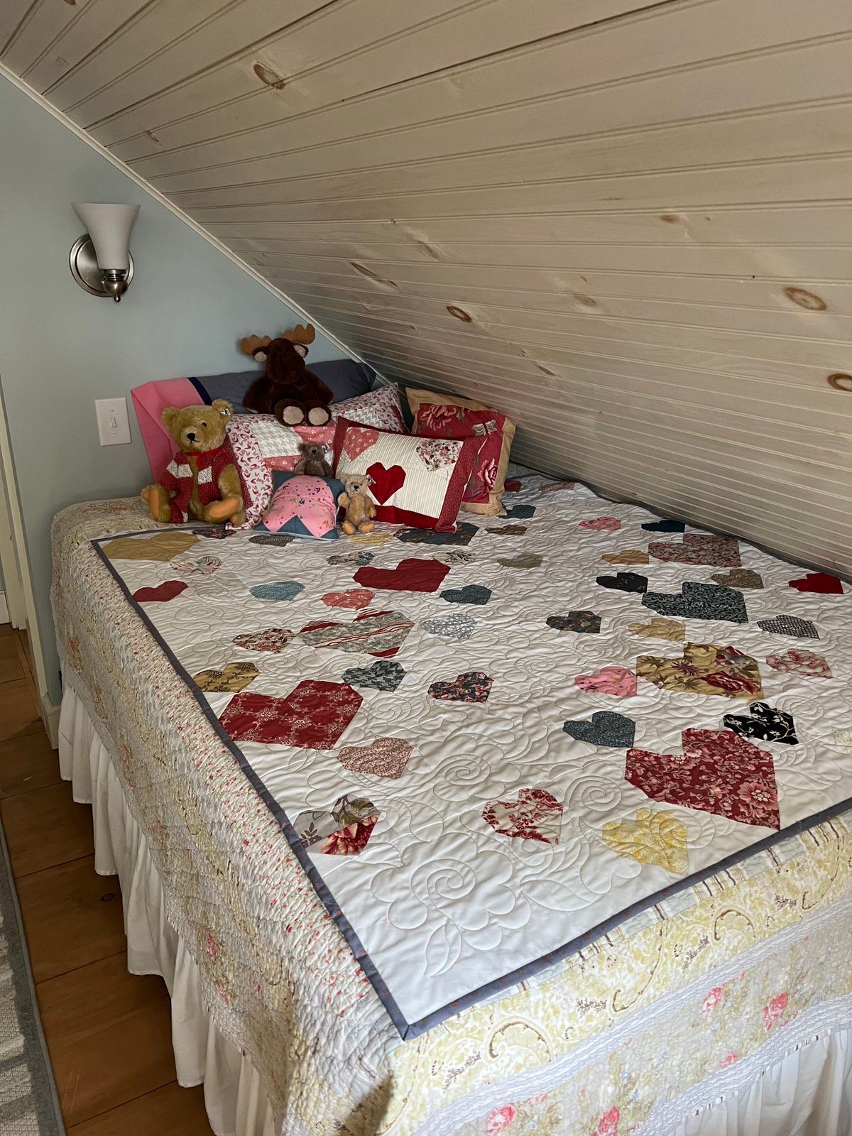 Digital Download Confetti Hearts Quilt Pattern by Missouri Star