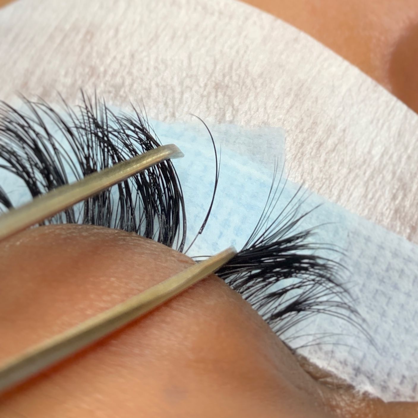 Signature Bond Eyelash Extension Glue