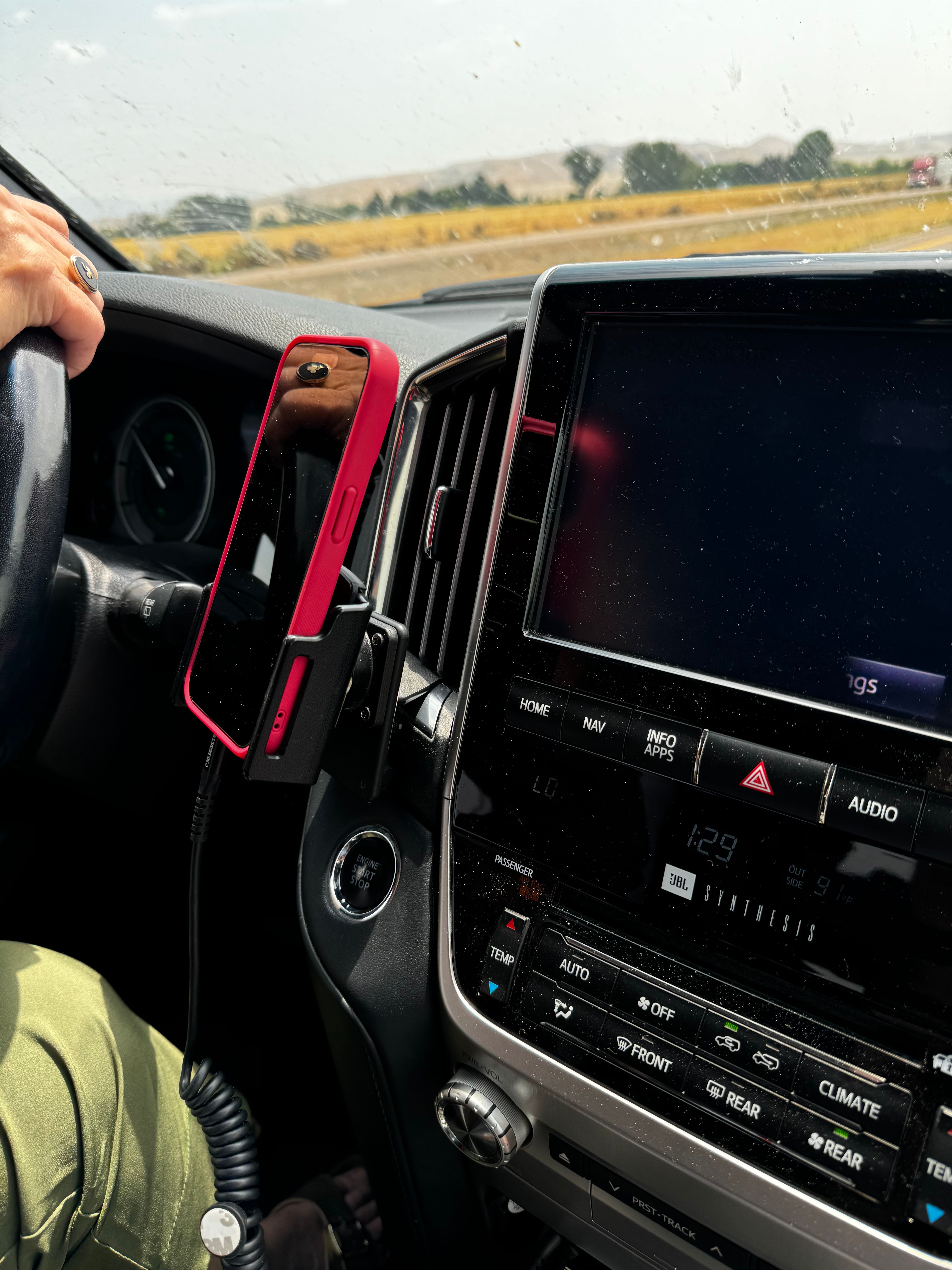 Center Dash Mount for Toyota Land Cruiser | ProClip USA