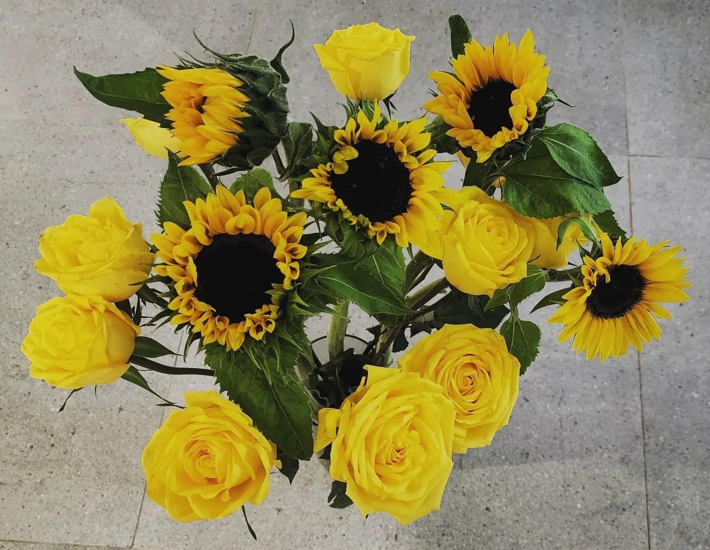 Sunflowers & Yellow Roses