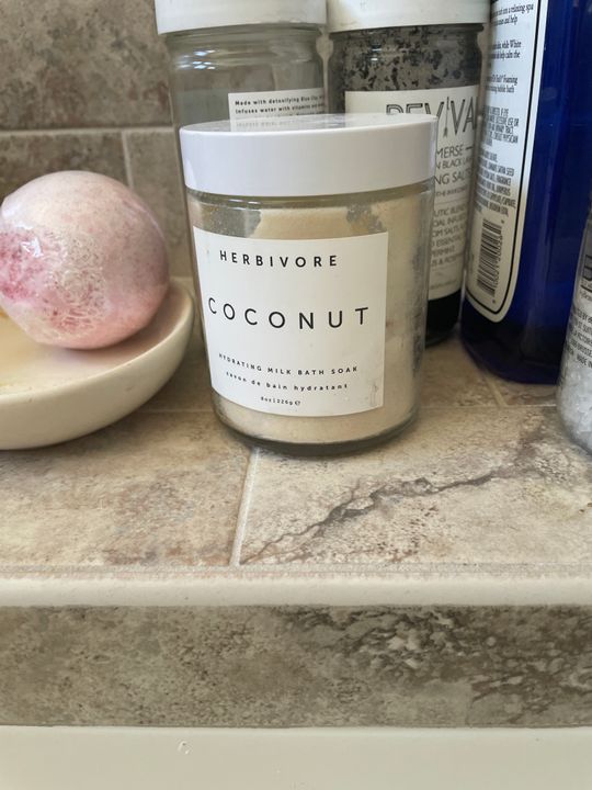 Coconut Milk Bath Soak & Bath Soaks Herbivore Herbivore Botanicals