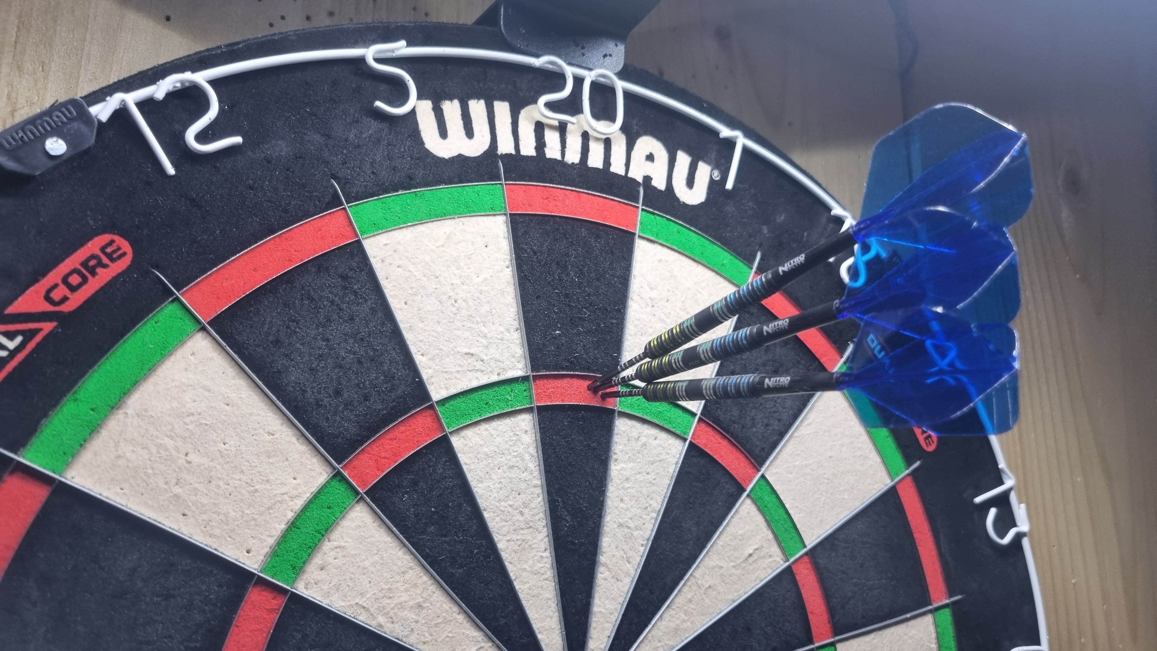 Dragonfly 95 Black Parallel Darts | Red Dragon Darts