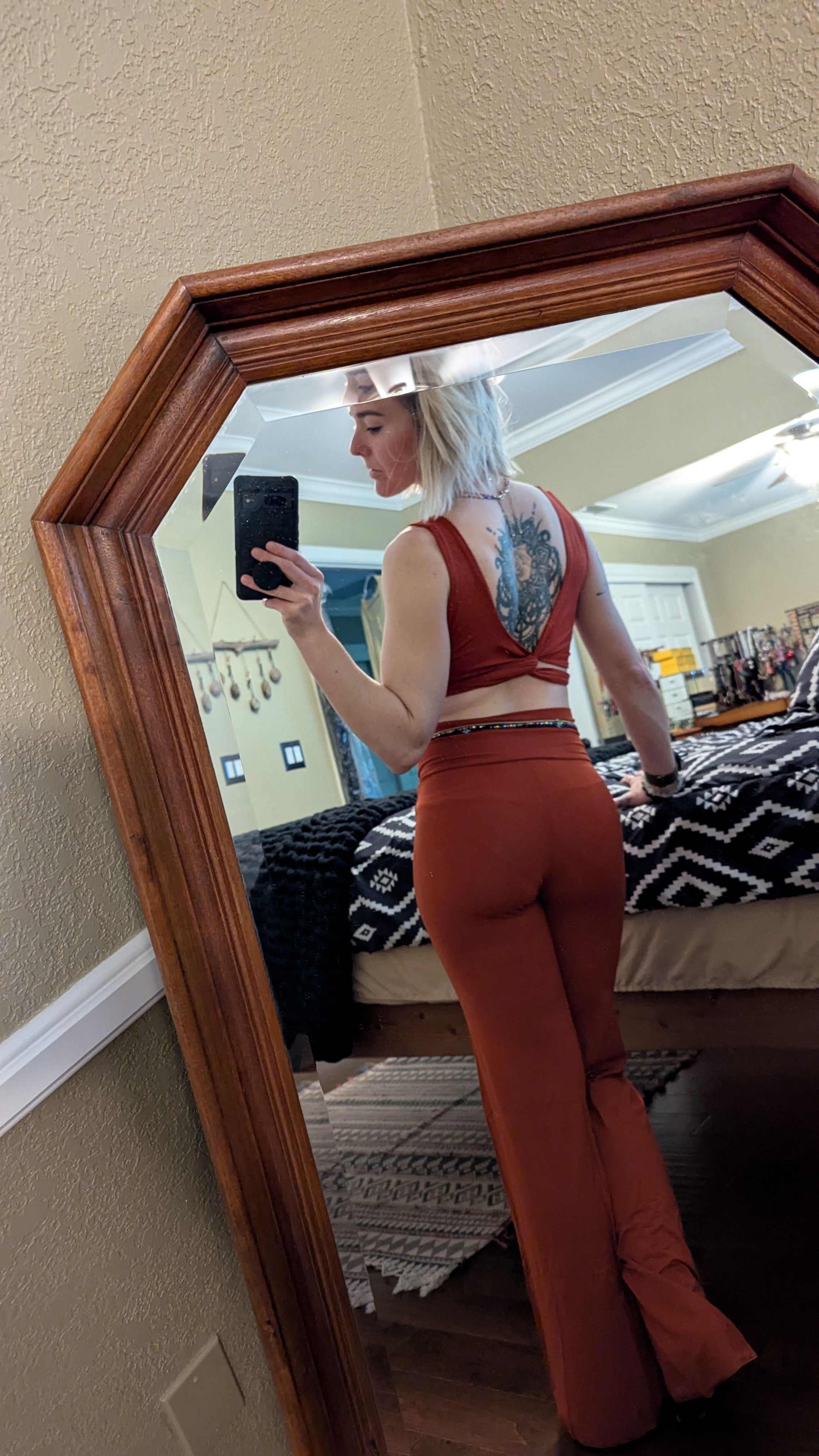 Frey フレイ　SATIN WATER PANTS(サテンウォーターパンツ) Freya Flare Pant | Soft, Stretchy, and Sexy Bamboo Viscose
