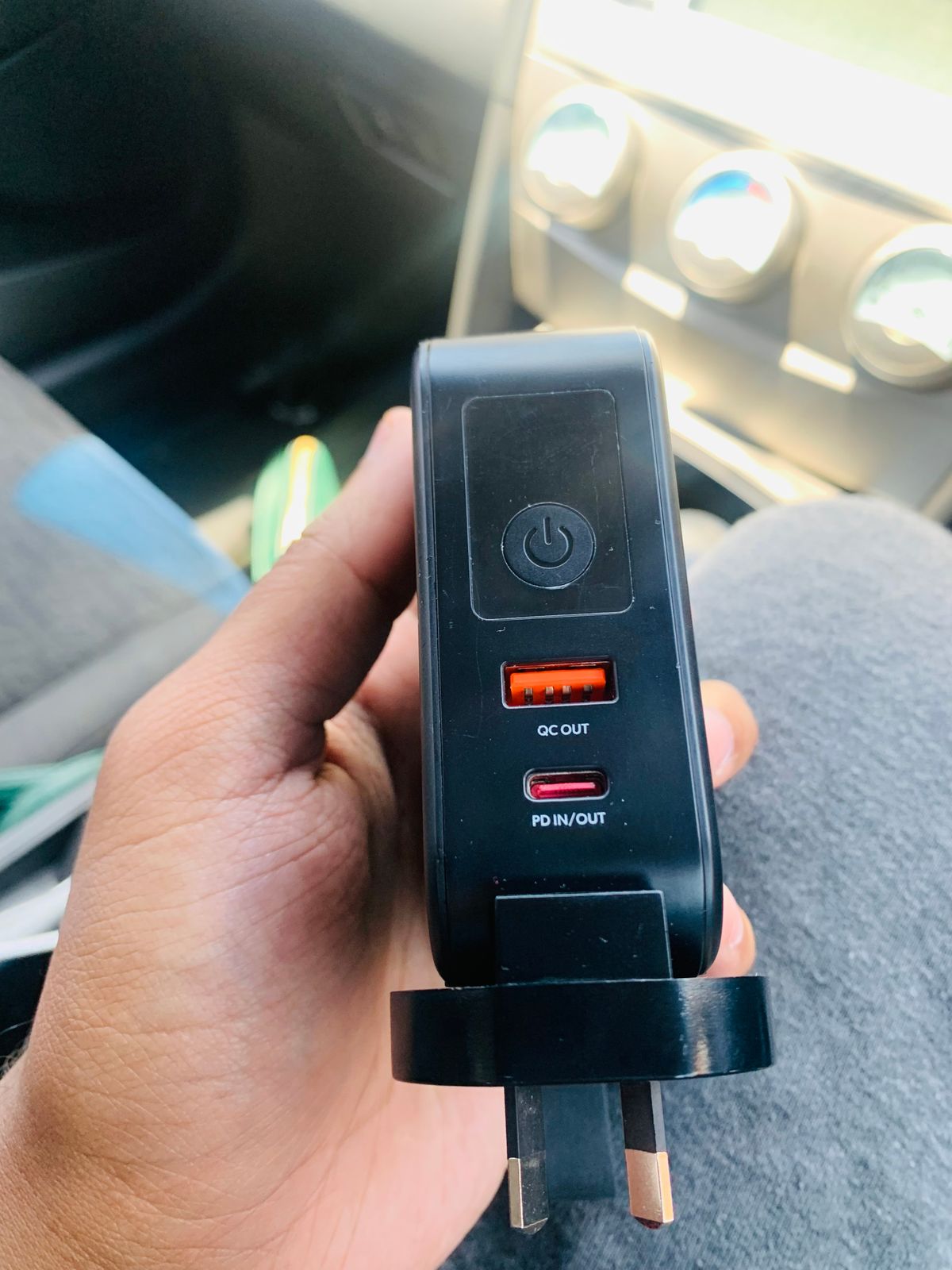 PowerPack Universal 5 in 1 Travel Power Bank SnapWireless