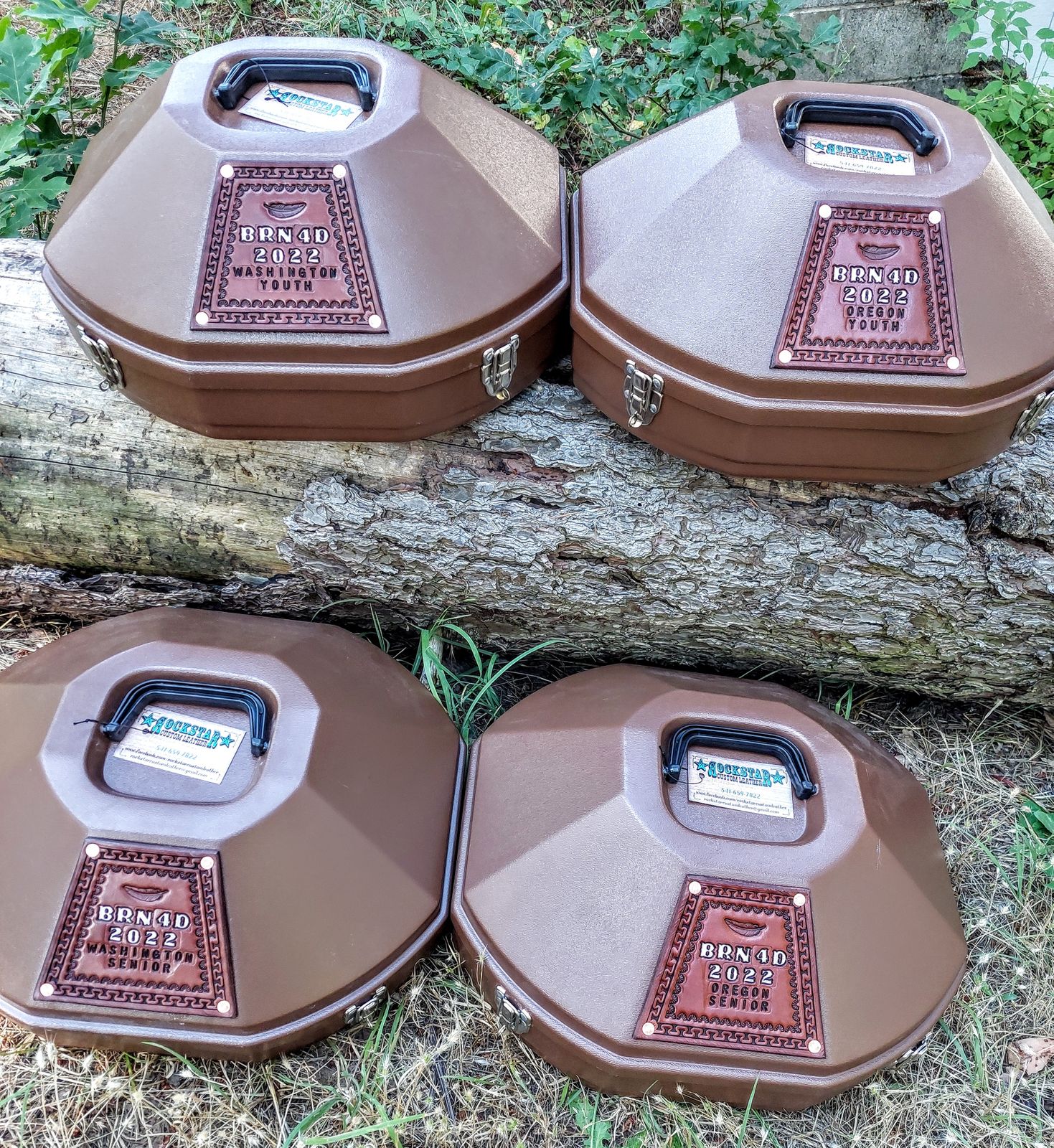 Open useruploaded photo and review in a modal