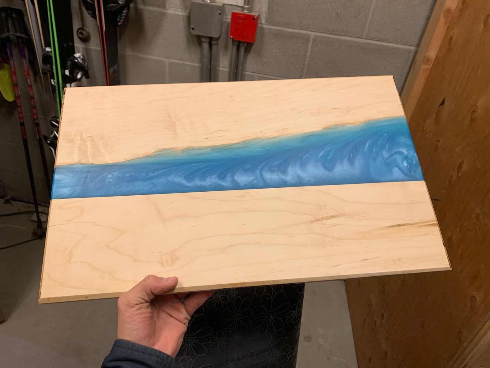 Best Deep Pour Epoxy Resin for River Tables Made in USA