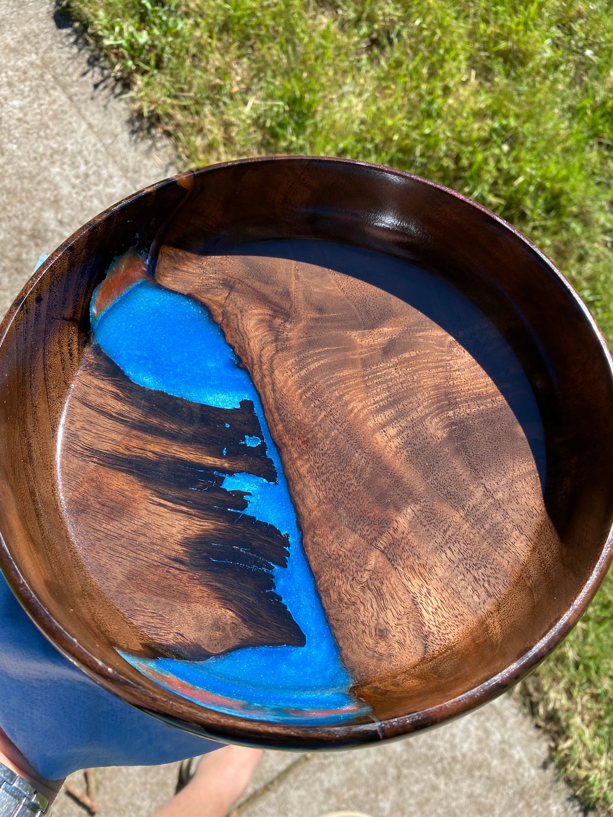 Best Deep Pour Epoxy Resin for River Tables Made in USA
