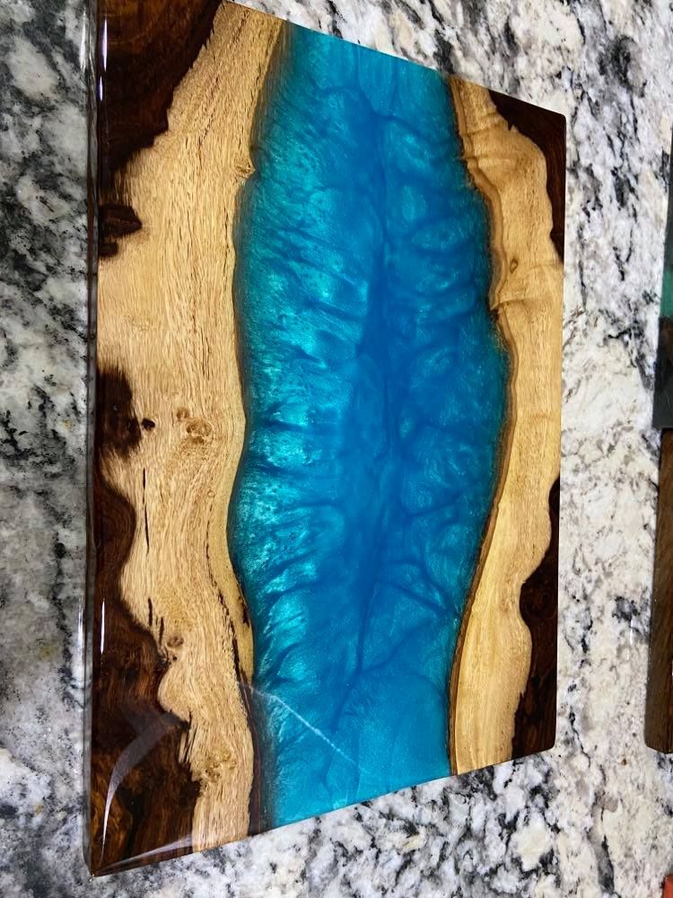 Epoxy Resin for Table Tops Crystal Clear Made in USA Upstart Epoxy