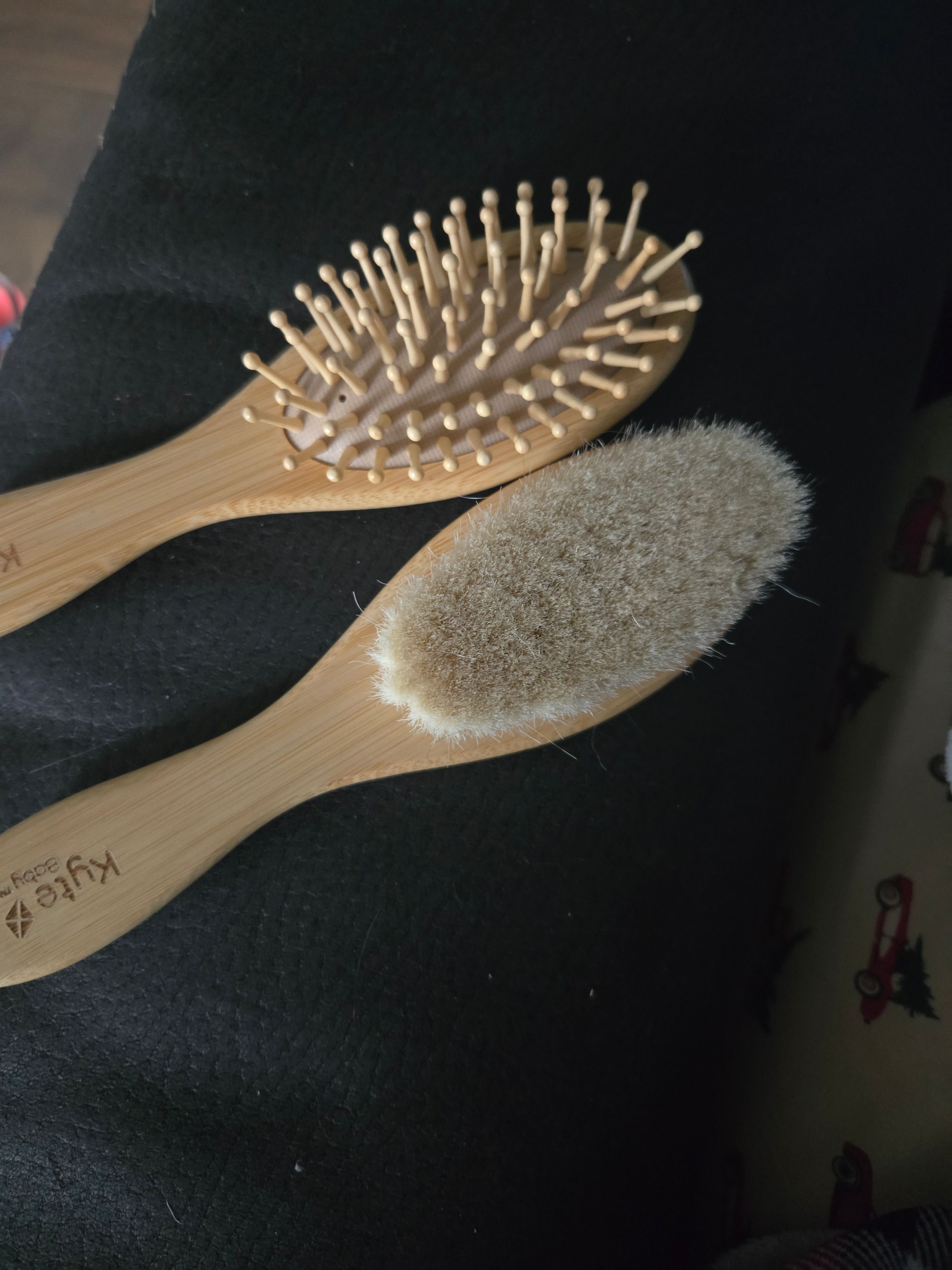 Ella Ola FUNFUSHKA Wooden Baby Hair Brush And Comb Set For
