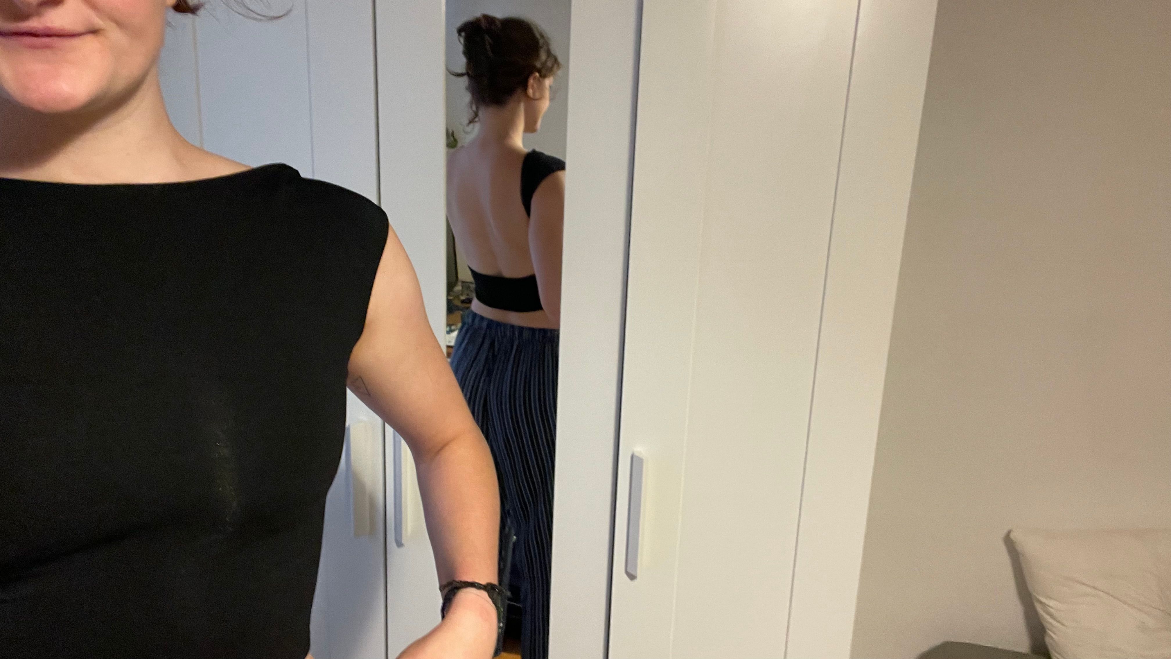 【S/E/O】 OPEN BACK CAP SLEEVE TOP ASH BLACK Tops | Open Back Cap Sleeve Top | boohoo