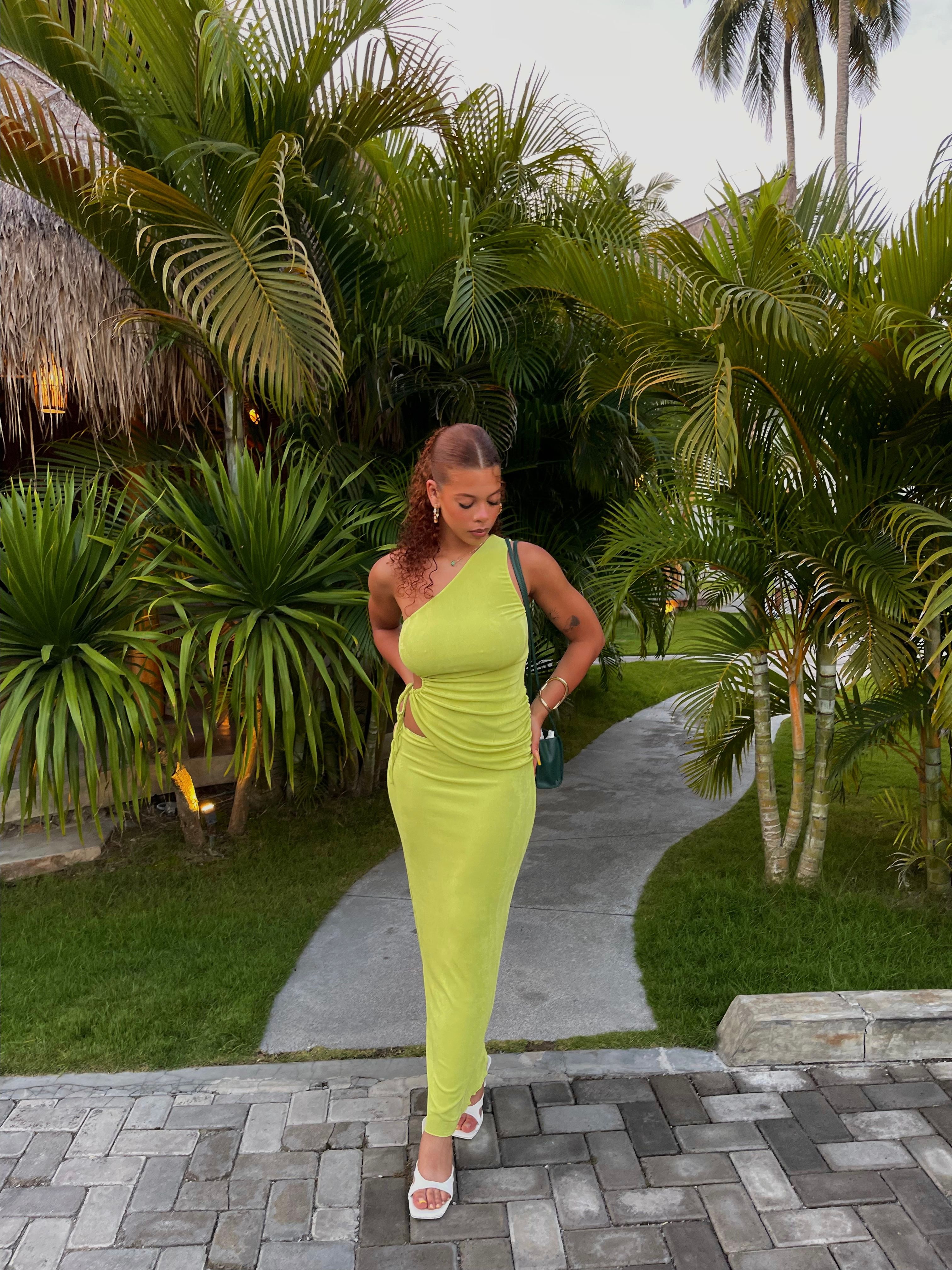 Elena Textured Jersey Low-Rise Maxi Skirt in Lime | Oh Polly