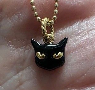 Lucky Black Cat Charm — GLDN
