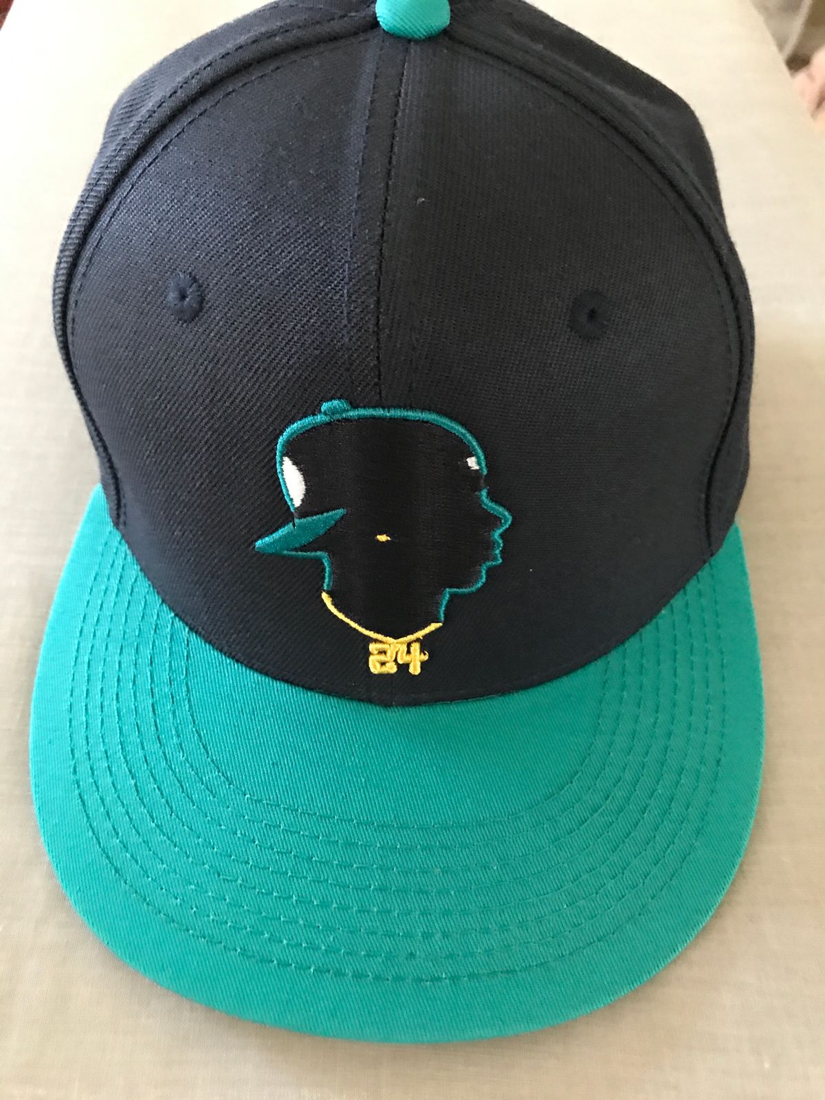 Junior's Silhouette Cap Baseballism x Ken Griffey Jr. Baseballism Online