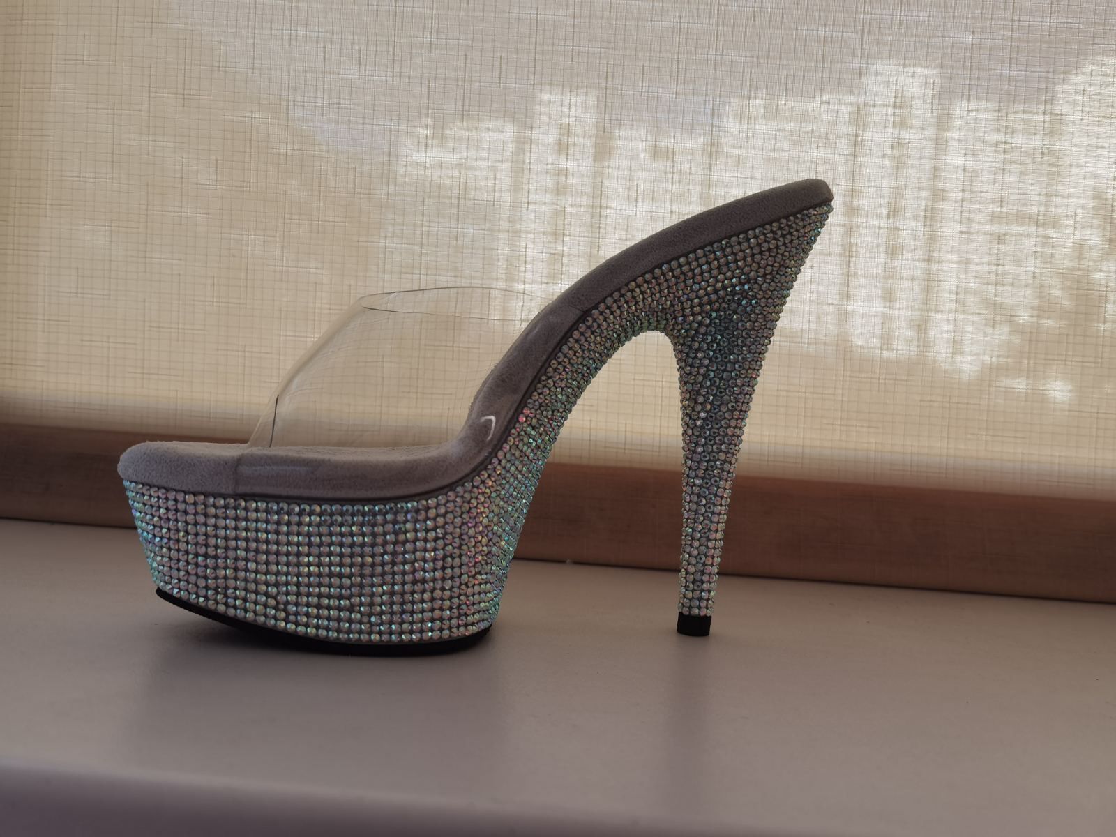 Pleaser Bejeweled-601DM in Clear/Silver – Pleaser Shoes