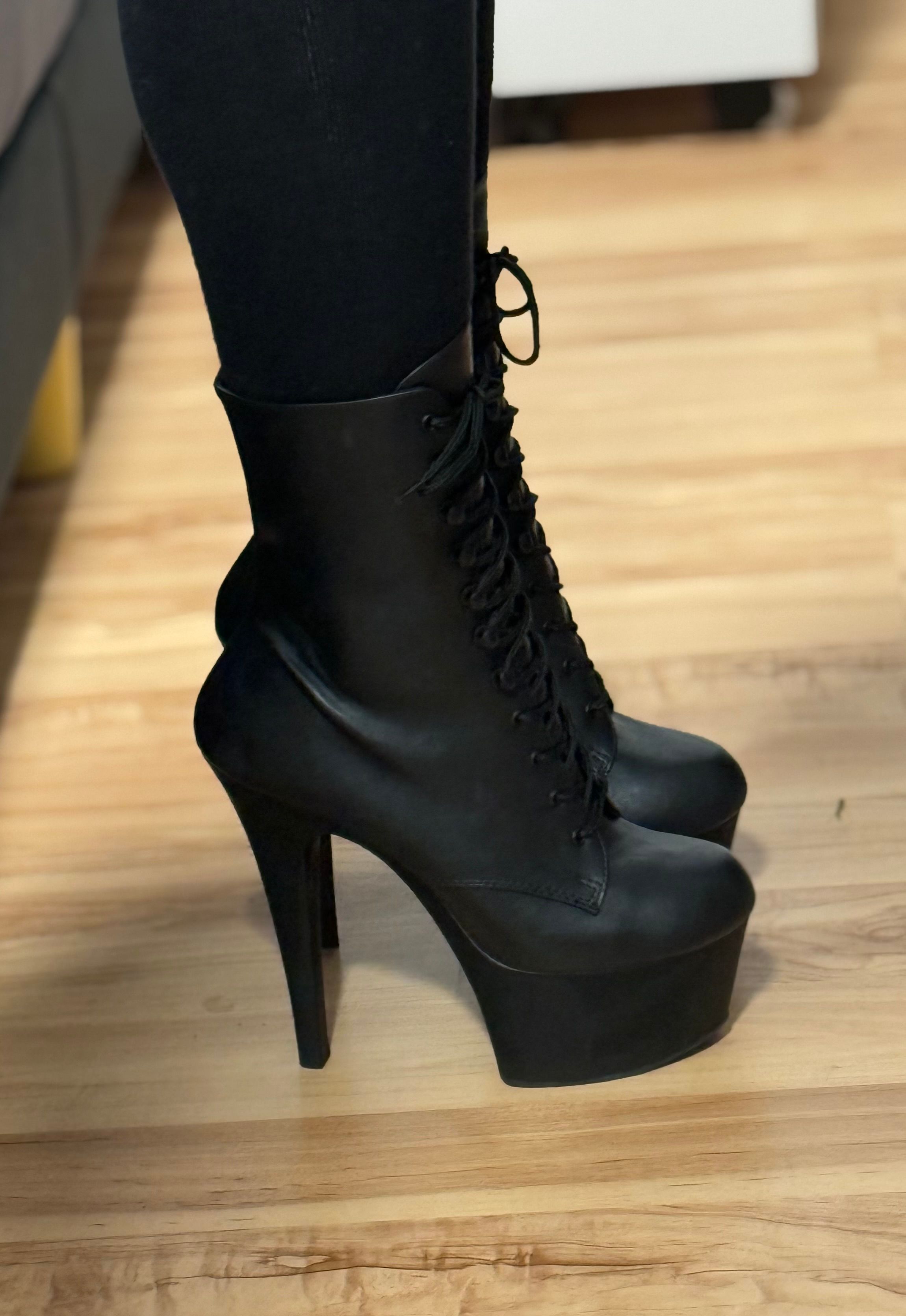 Pleaser Aspire-1020 in Black Vegan Leather/Black – Pleaser Shoes