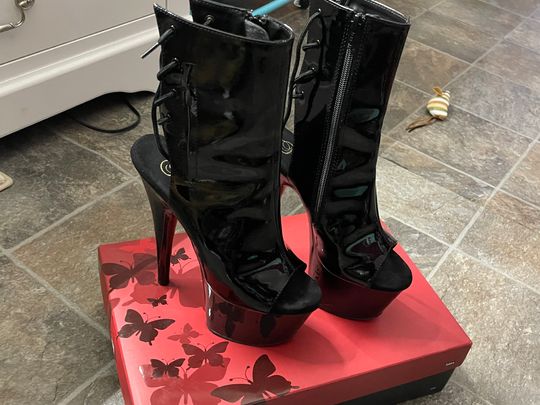Adore-1018 – Pleaser Shoes