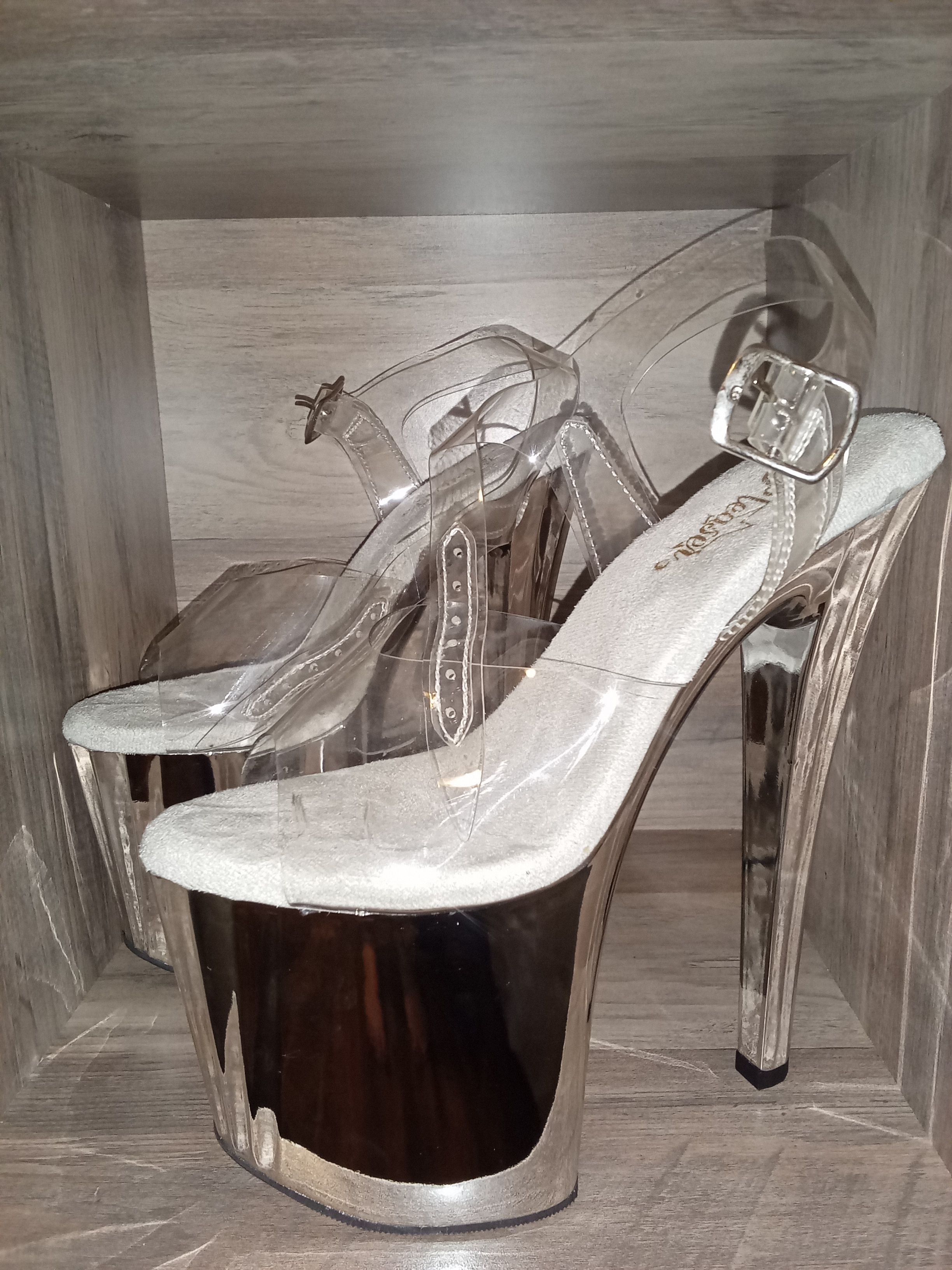 ESTEEM-708CK PLATFORM HEELS 新品未使用 Pleaser Esteem-708 in Clear/Red Chrome – Pleaser Shoes