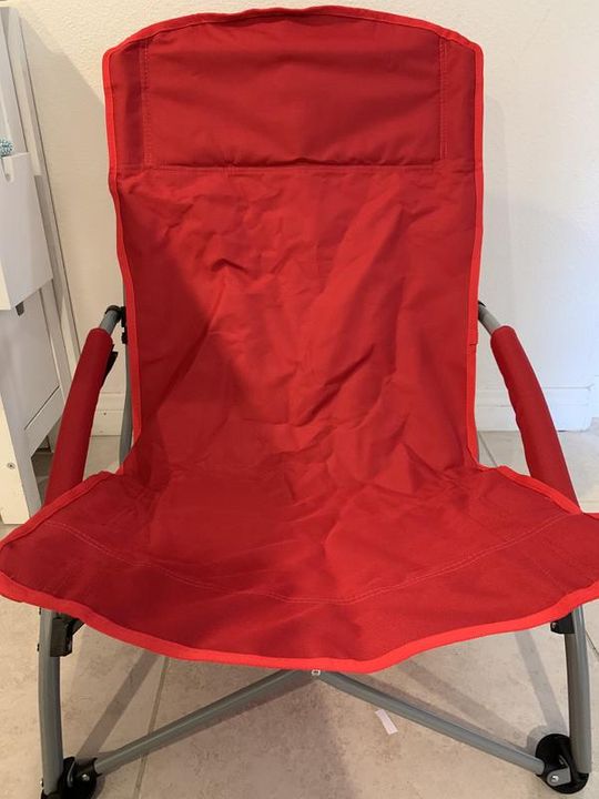 Cruz best sale foldable chair