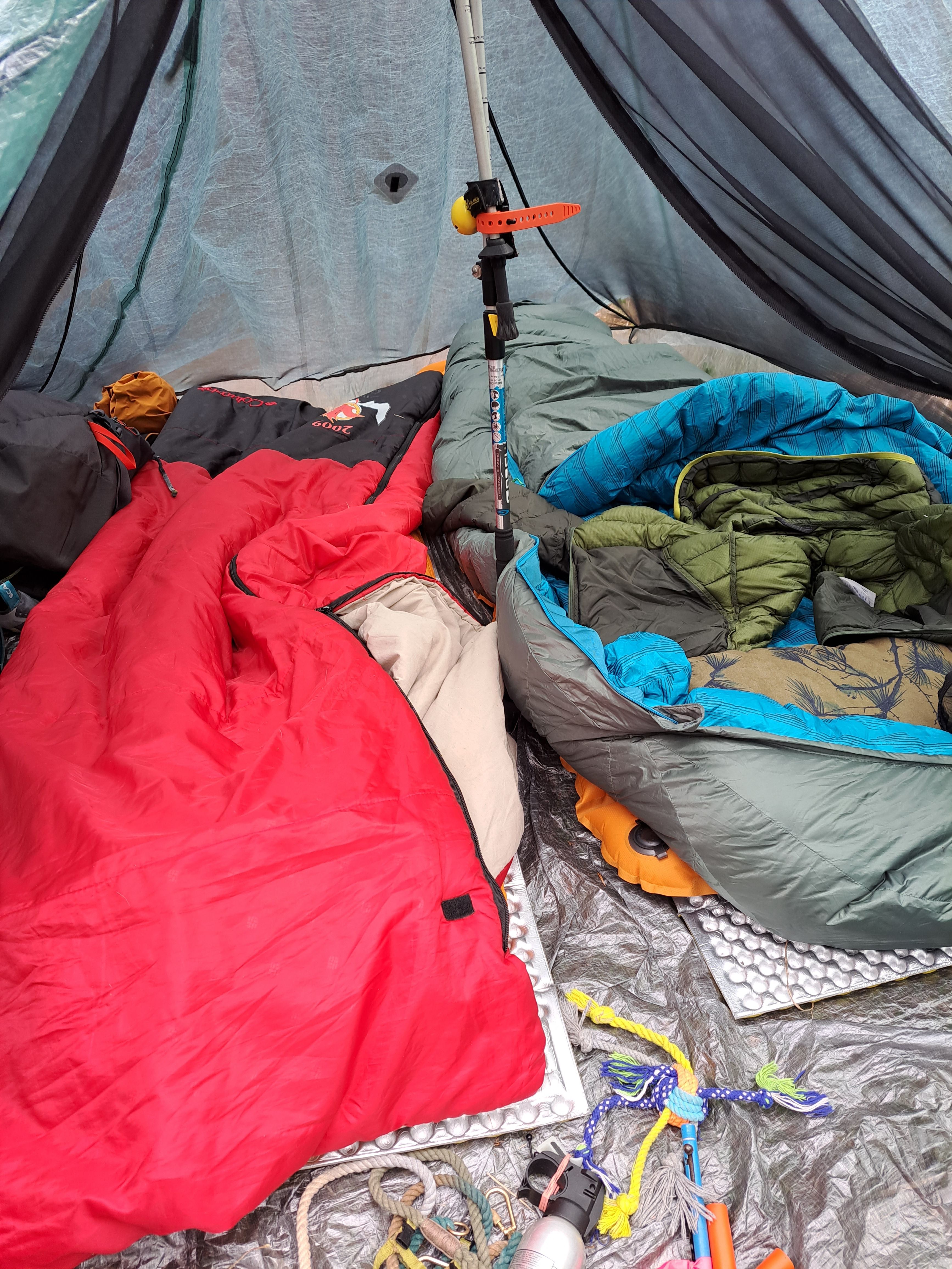 OVS Nomadic 2 Extended Rooftop Tent w/ Annex (18629936)
